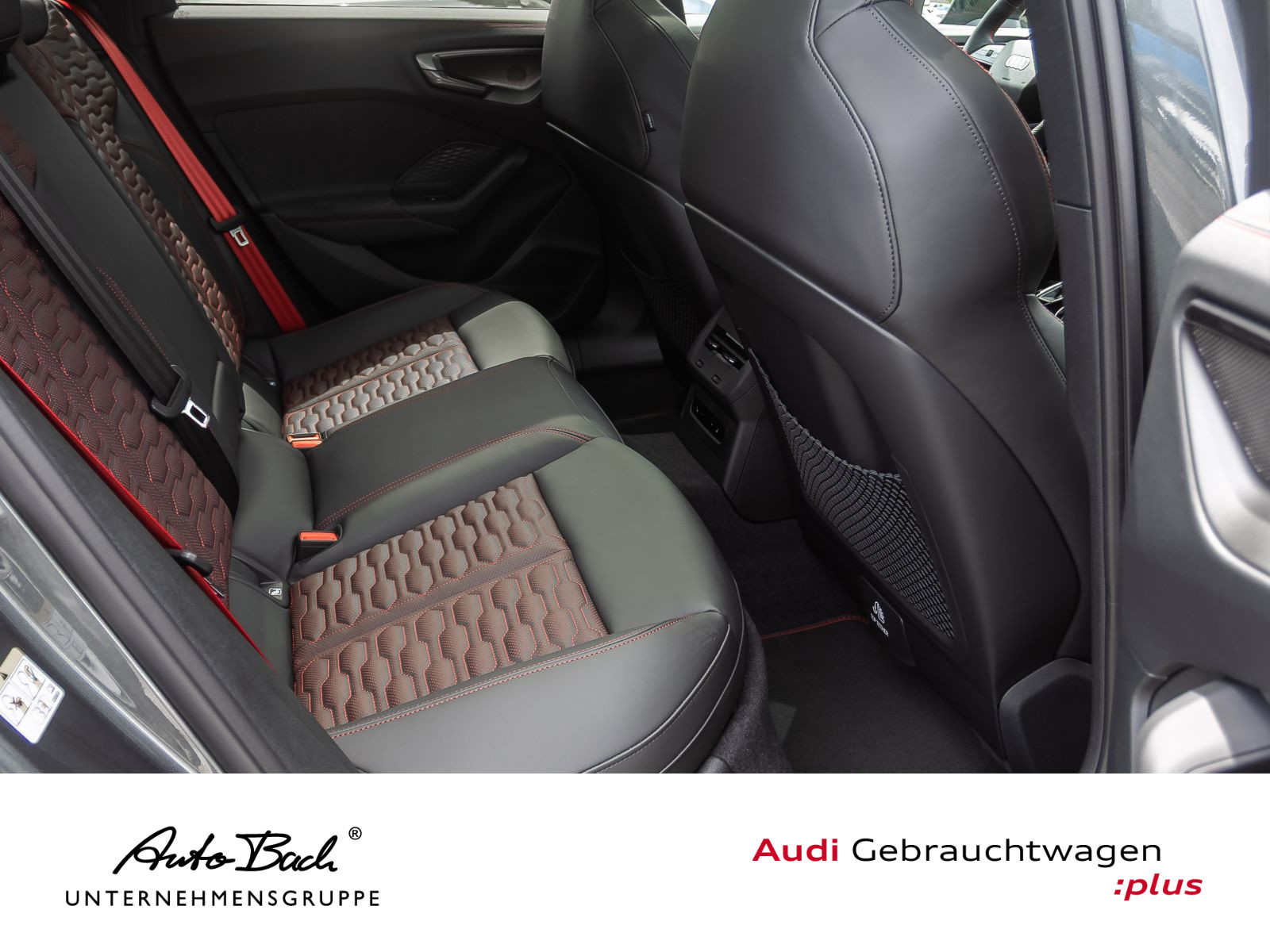 Audi RS5 Limousine Sport-Paket/ Keramik/ Pano/ TechPro /Carbon