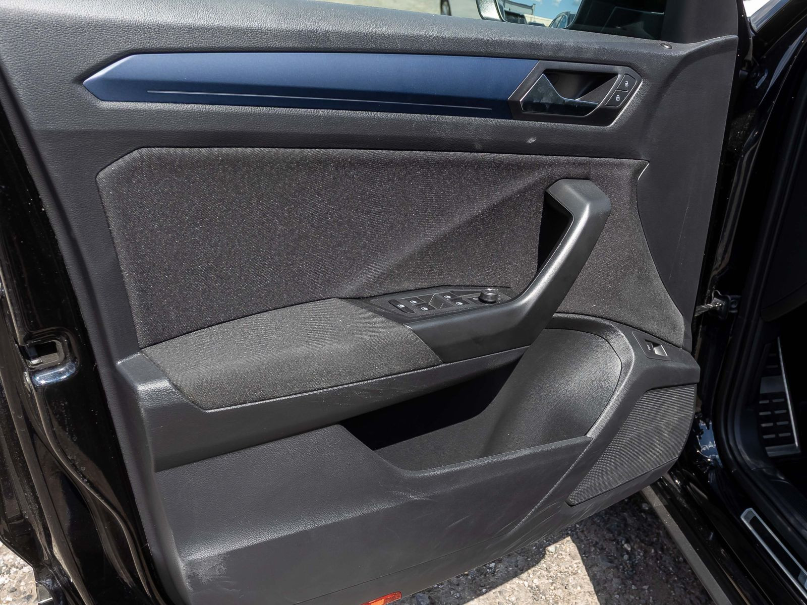 Volkswagen T-Roc United 2.0TDI DSG Navi LED ACC Climatronic