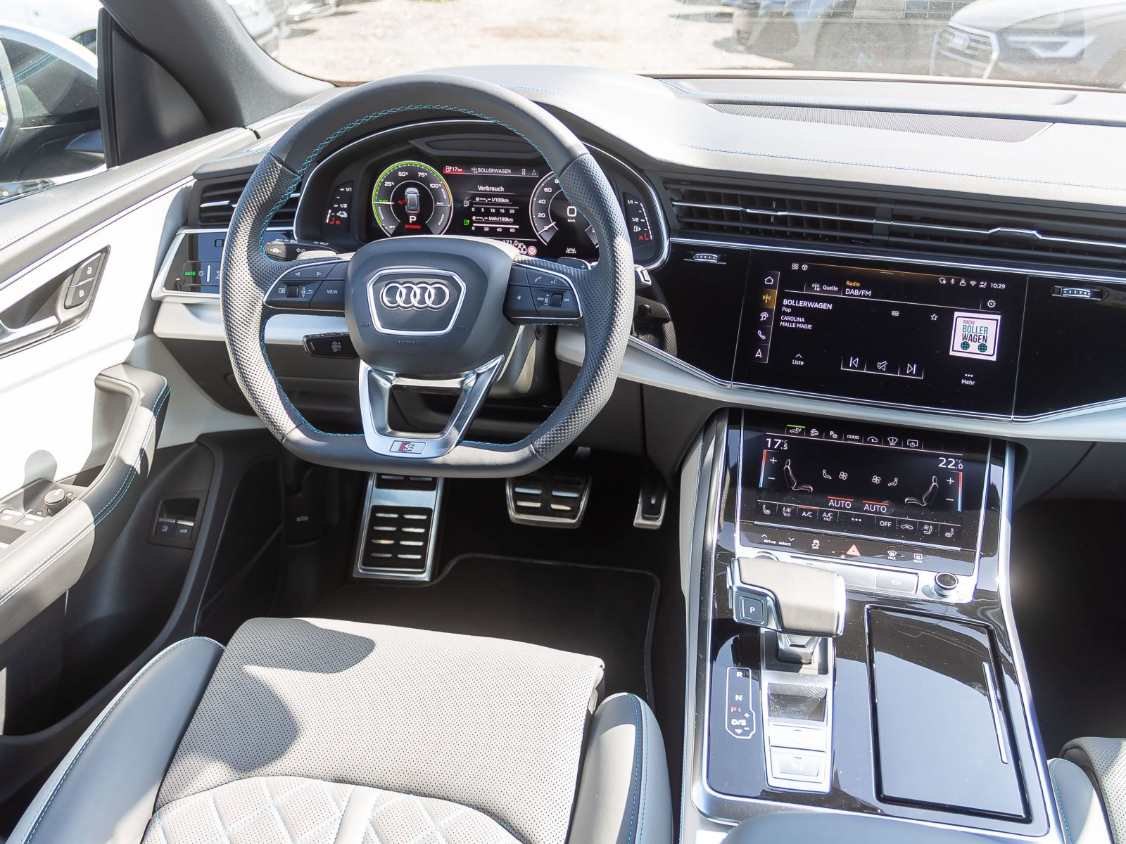 Audi Q8 S line 60TFSIe qu Navi HuD Matrix AIR Standklima