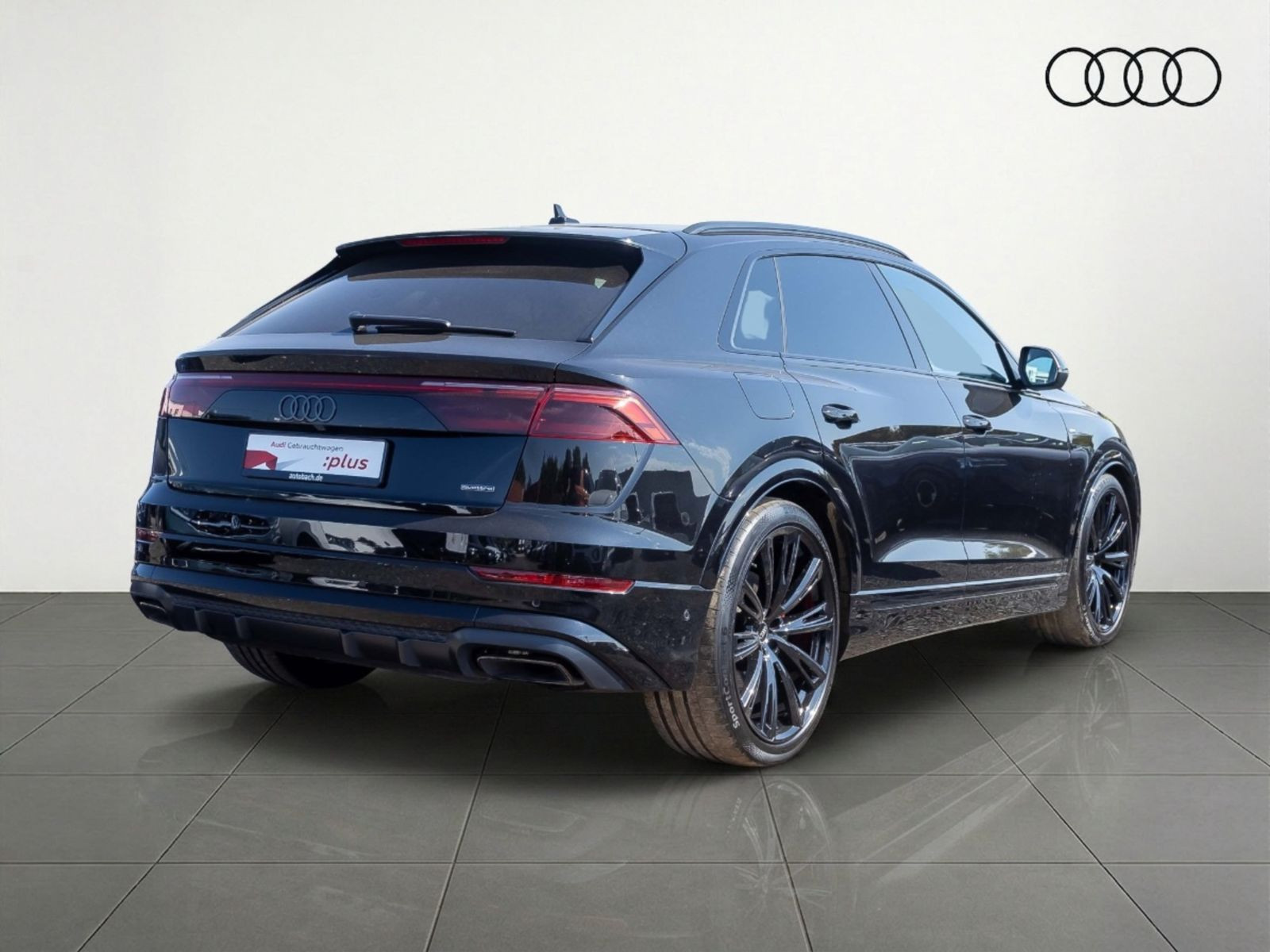Audi Q8 S line 60TFSIe qu Navi HuD Matrix AIR Standklima