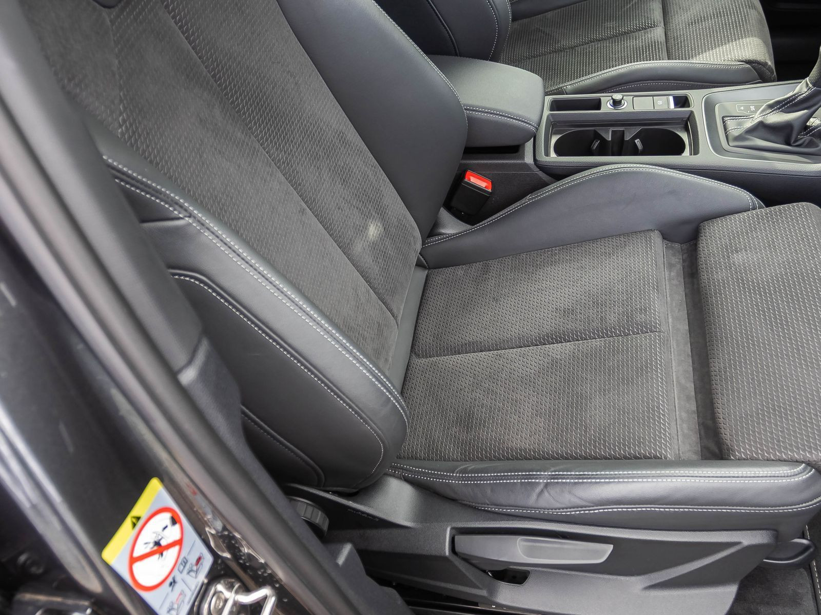 Audi Q3 Sportback S line 45TFSI e Stronic LED ACC