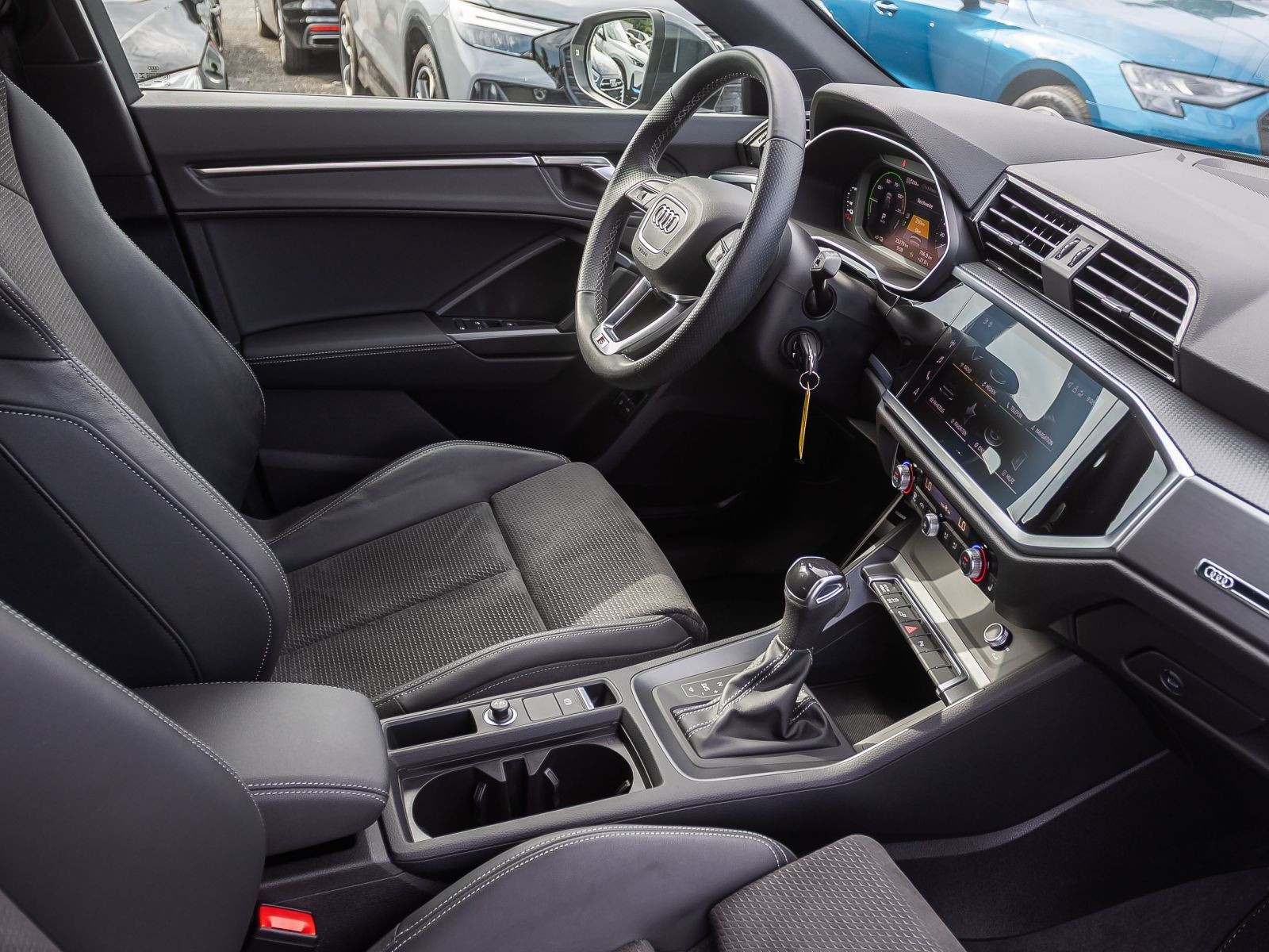 Audi Q3 Sportback S line 45TFSI e Stronic LED ACC