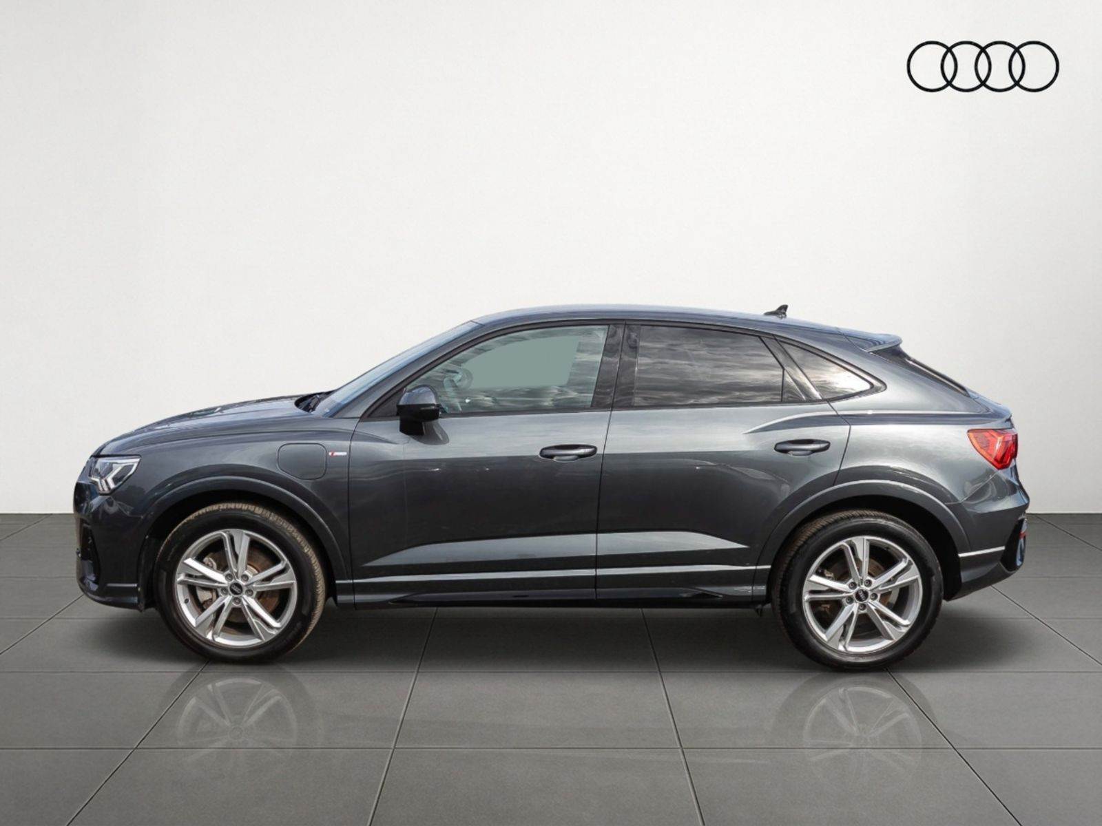 Audi Q3 Sportback S line 45TFSI e Stronic LED ACC