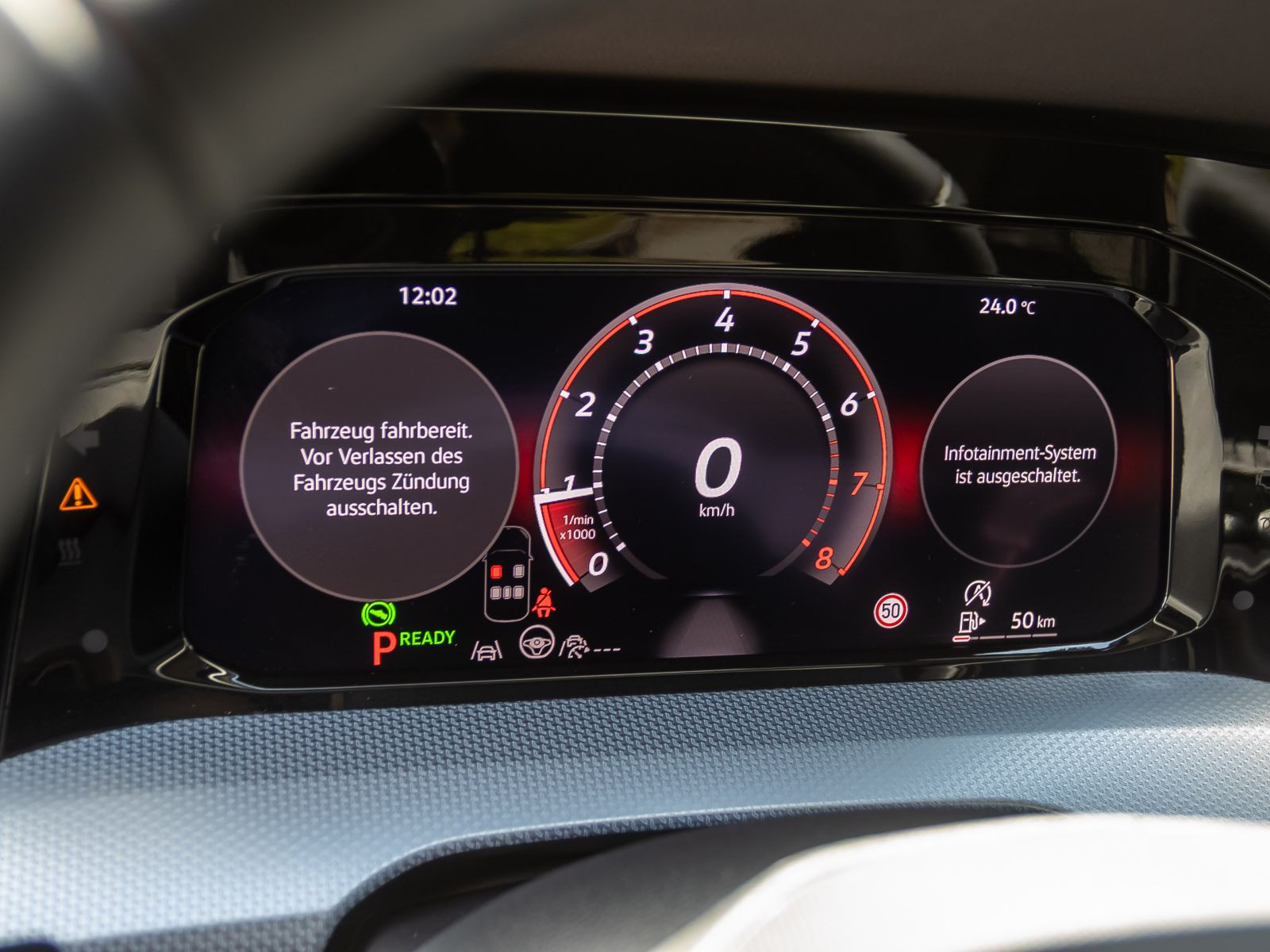 Volkswagen Golf VIII Goal 1.5 eTSI DSG Navi LED ACC EPH AHK