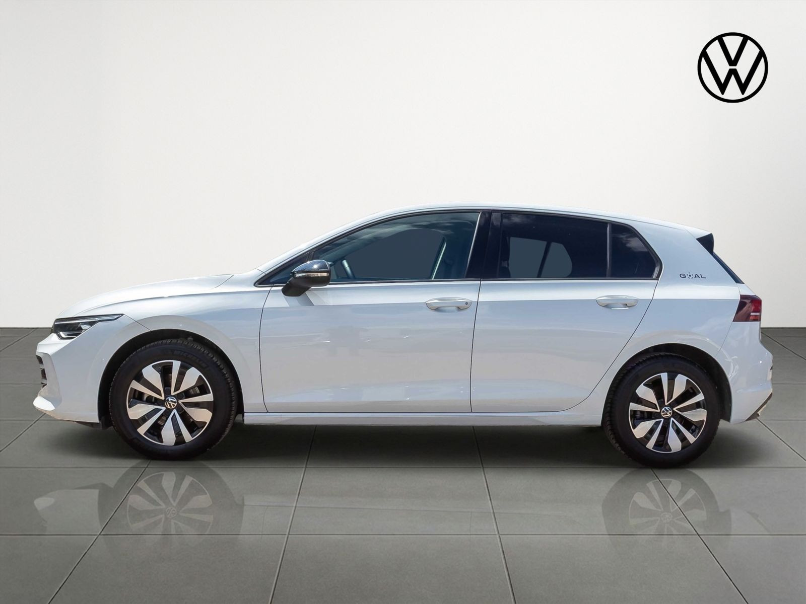 Volkswagen Golf VIII Goal 1.5 eTSI DSG Navi LED ACC EPH AHK