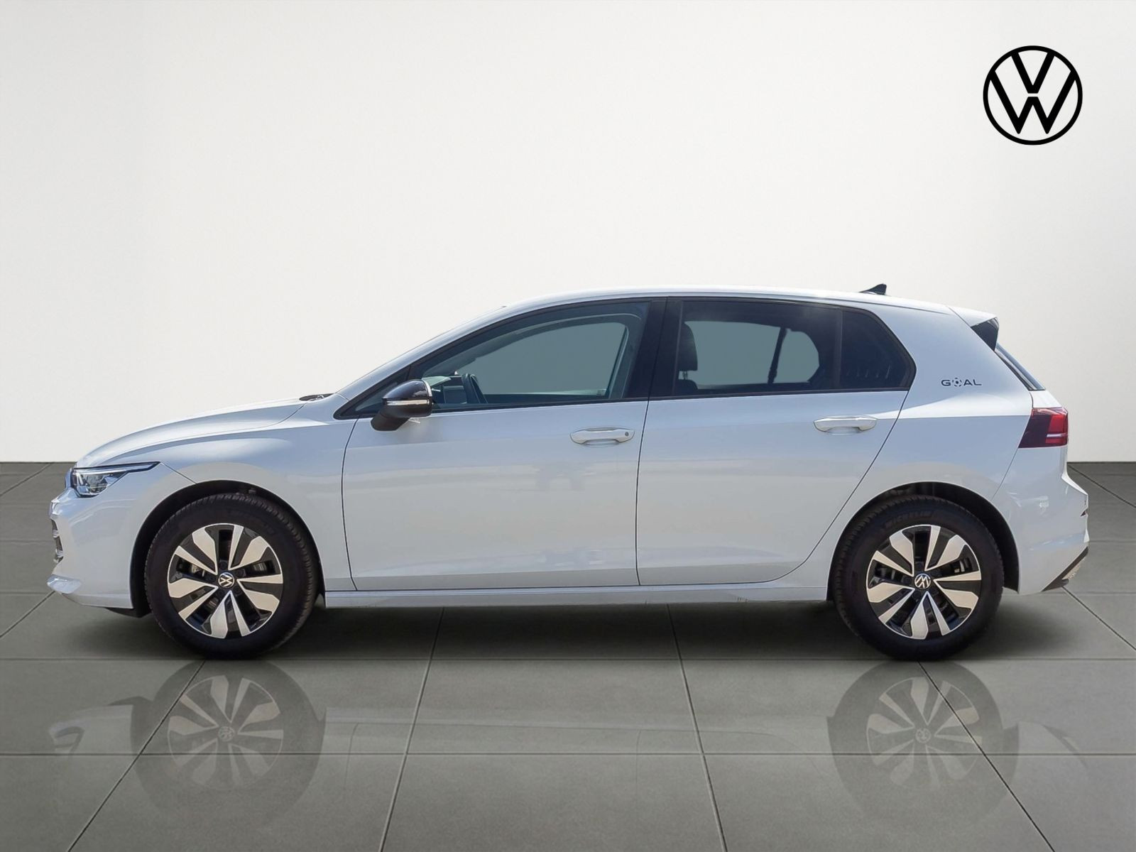 Volkswagen Golf VIII Goal 1.5 eTSI DSG Navi LED ACC EPH AHK