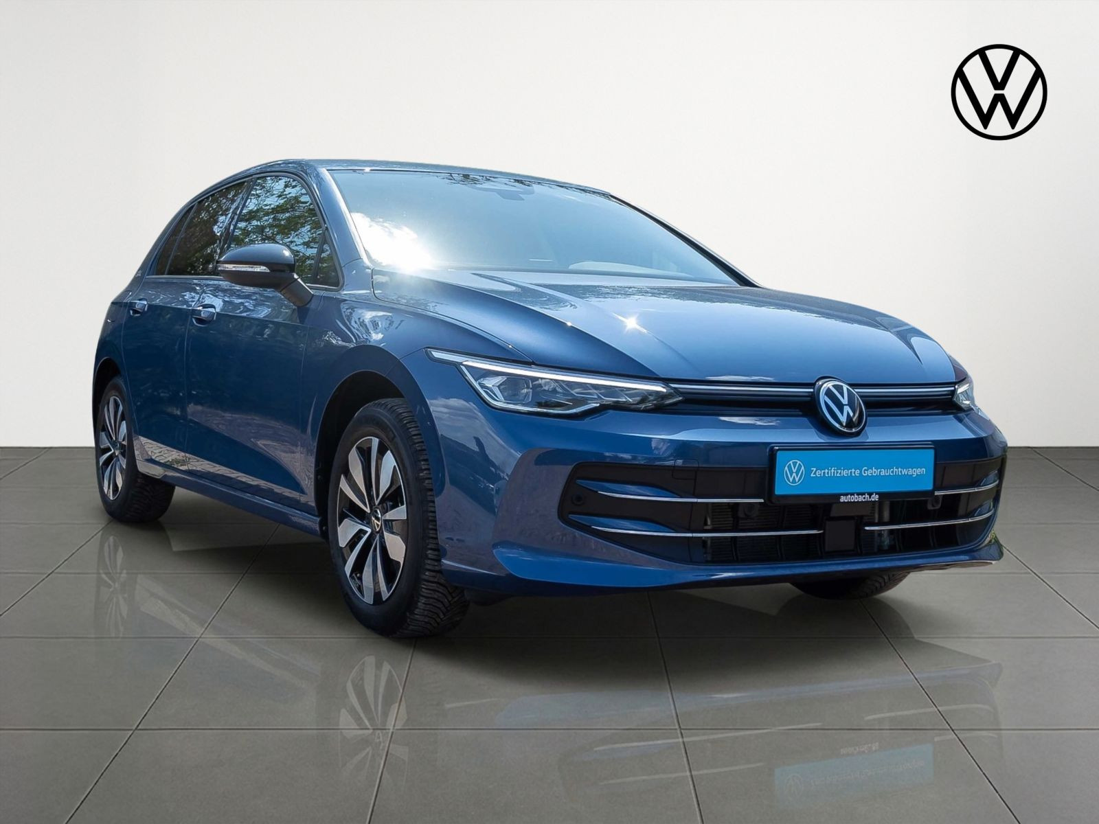 Volkswagen Golf VIII Goal 1.5 eTSI DSG Navi LED ACC EPH AHK