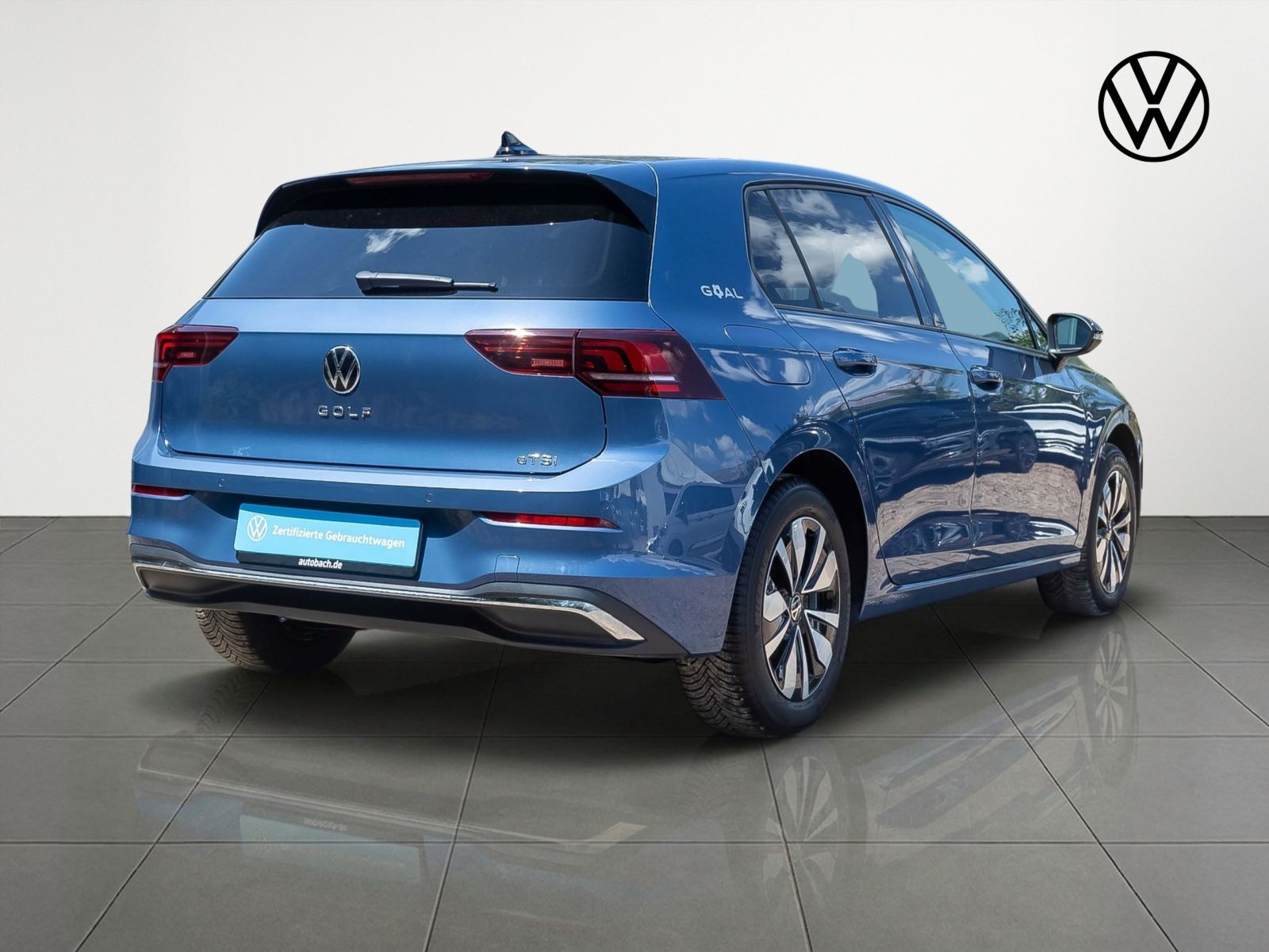 Volkswagen Golf VIII Goal 1.5 eTSI DSG Navi LED ACC EPH AHK