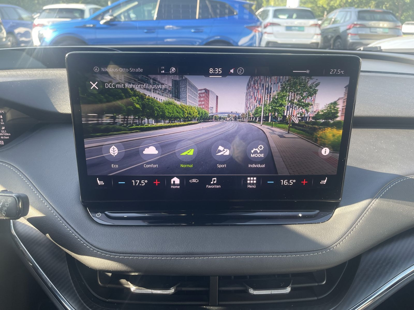 Skoda Enyaq 80 Sportline Navi HuD Matrix Panorama AHK