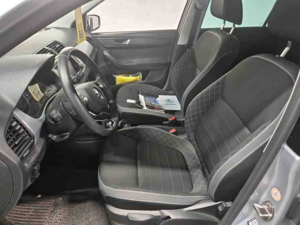 Skoda Fabia Combi Ambition 1.0 TSI Navi GRA Carplay
