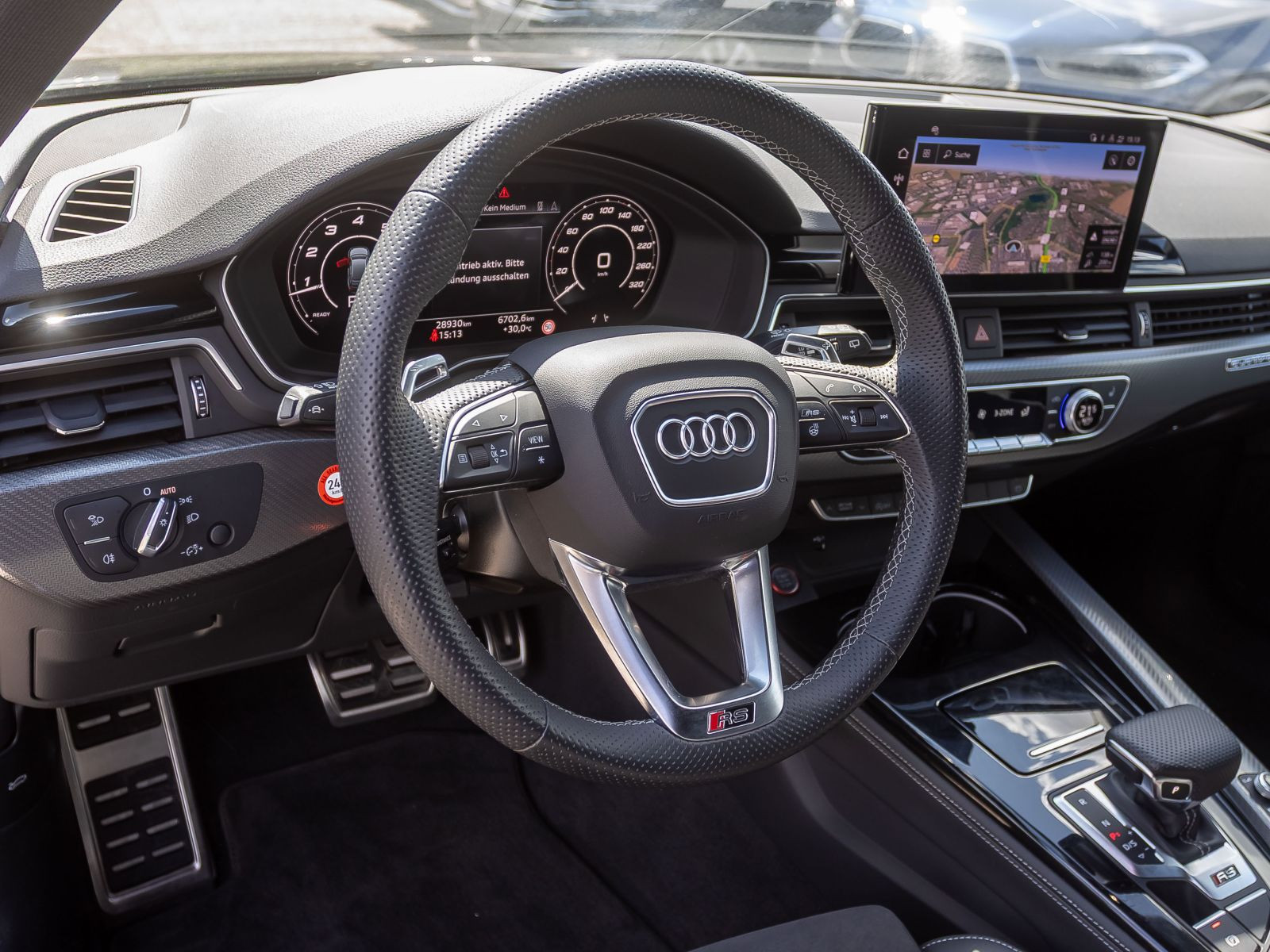 Audi RS4 Avant Navi Matrix Sportabgasanlage ACC