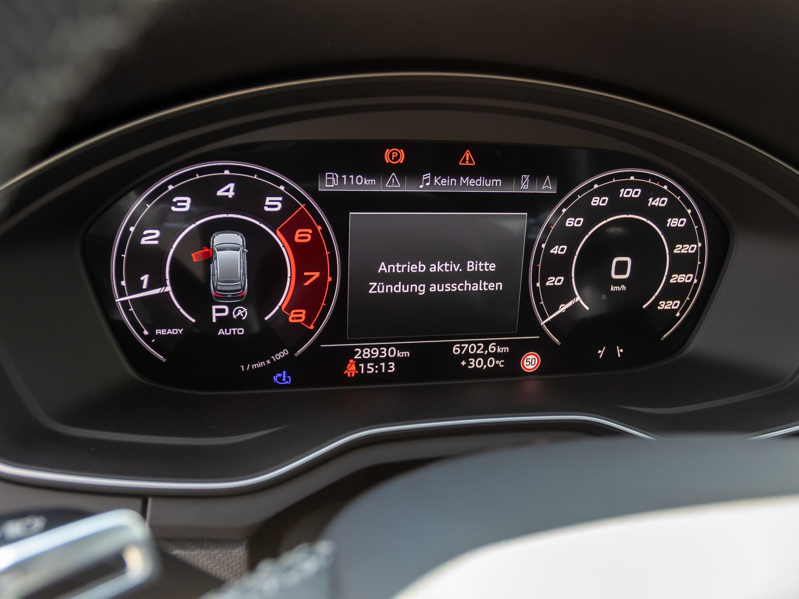 Audi RS4 Avant Navi Matrix Sportabgasanlage ACC
