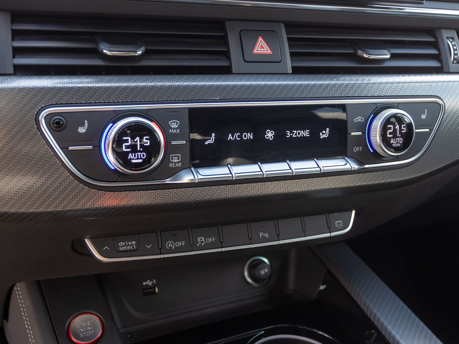 Audi RS4 Avant Navi Matrix Sportabgasanlage ACC