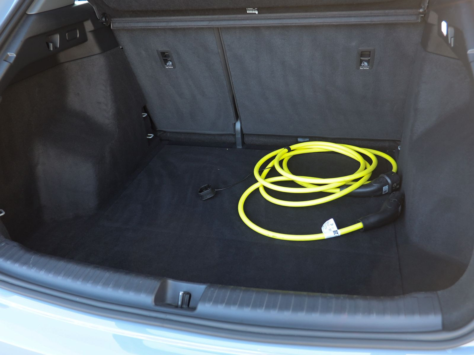 Audi Q4 e-tron 40 Navi LED ACC Standklima DAB