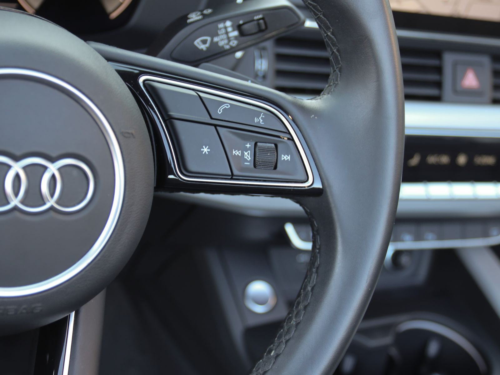 Audi A5 Cabriolet Advanced 40TFSI Stronic Navi LED GRA