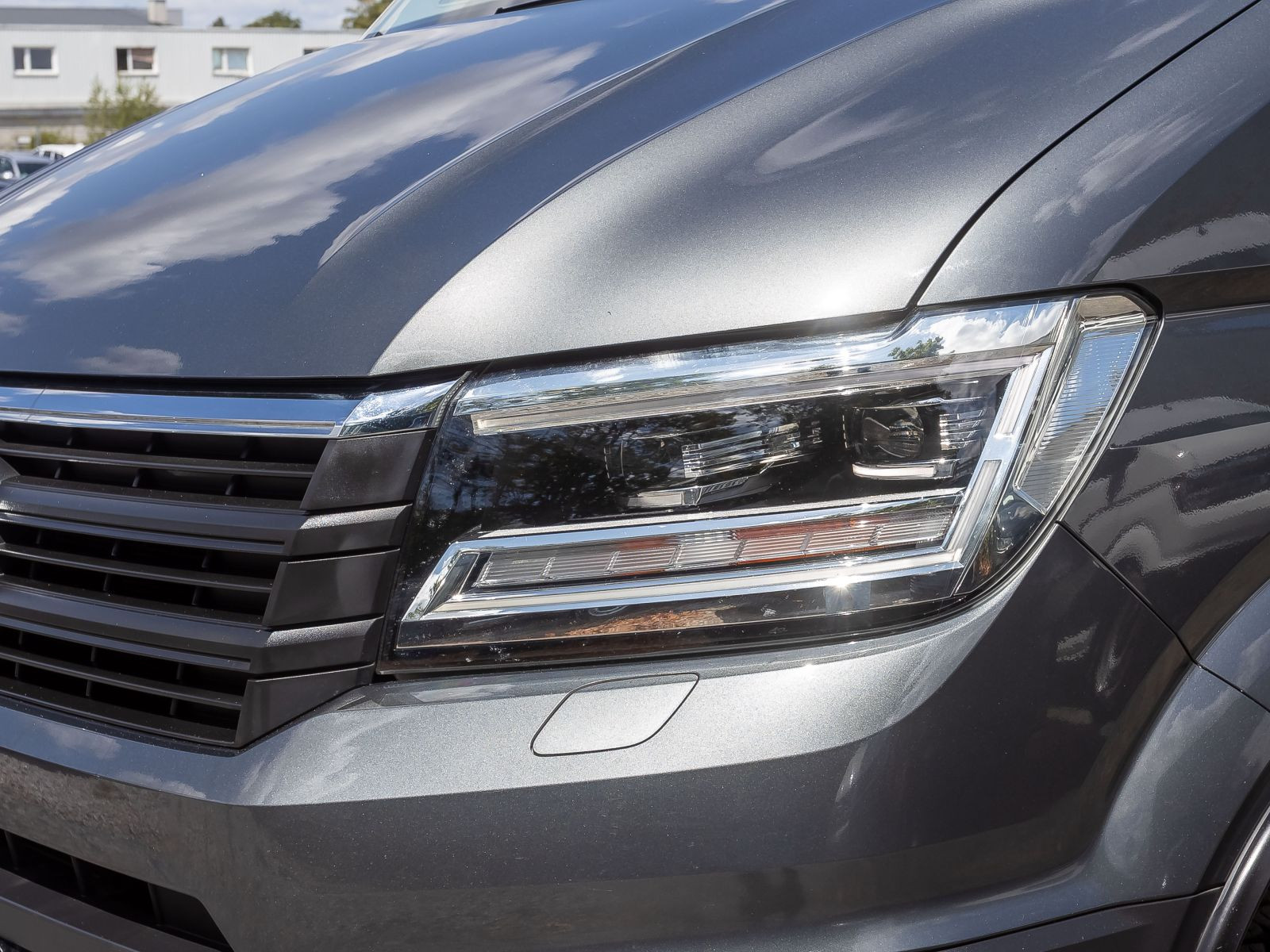 Volkswagen Grand California 680 LR 2.0TDI 4M Automatik Navi LED ACC AHK