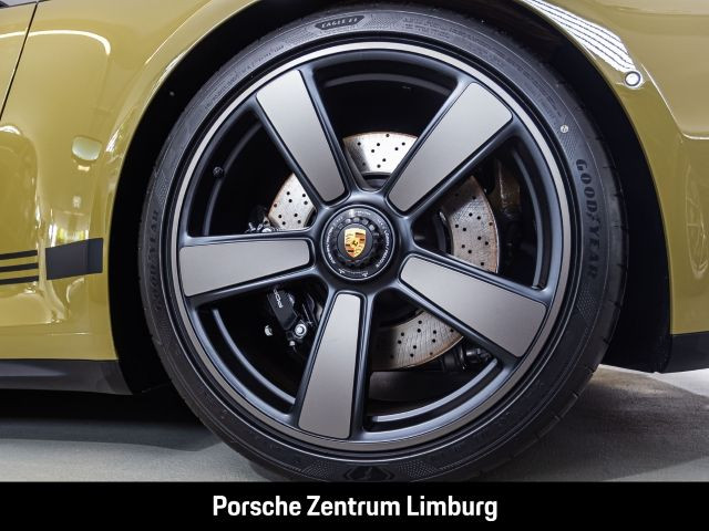Porsche 992 911 Spirit 70 Clubleder InnoDrive PDCC BOSE