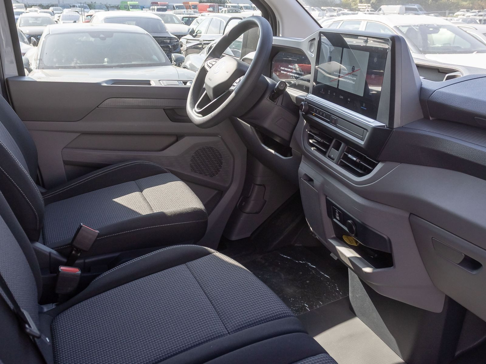 Volkswagen Transporter Kasten LR 2.0TDI Automatik LED ACC EPH AHK