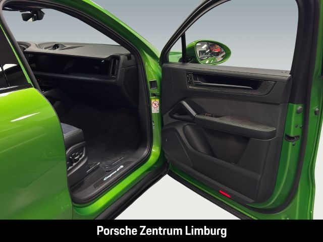 Porsche Cayenne GTS Coupe Head-Up Sportabgas LED-Matrix