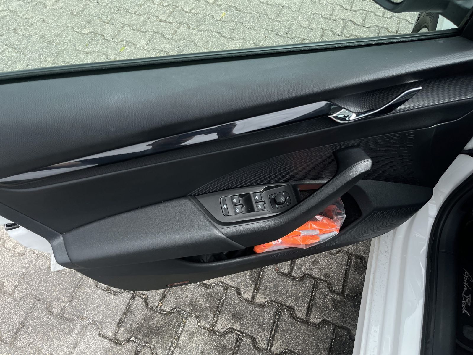 Skoda Octavia Combi Ambition 2.0 TDI LED Carplay AHK