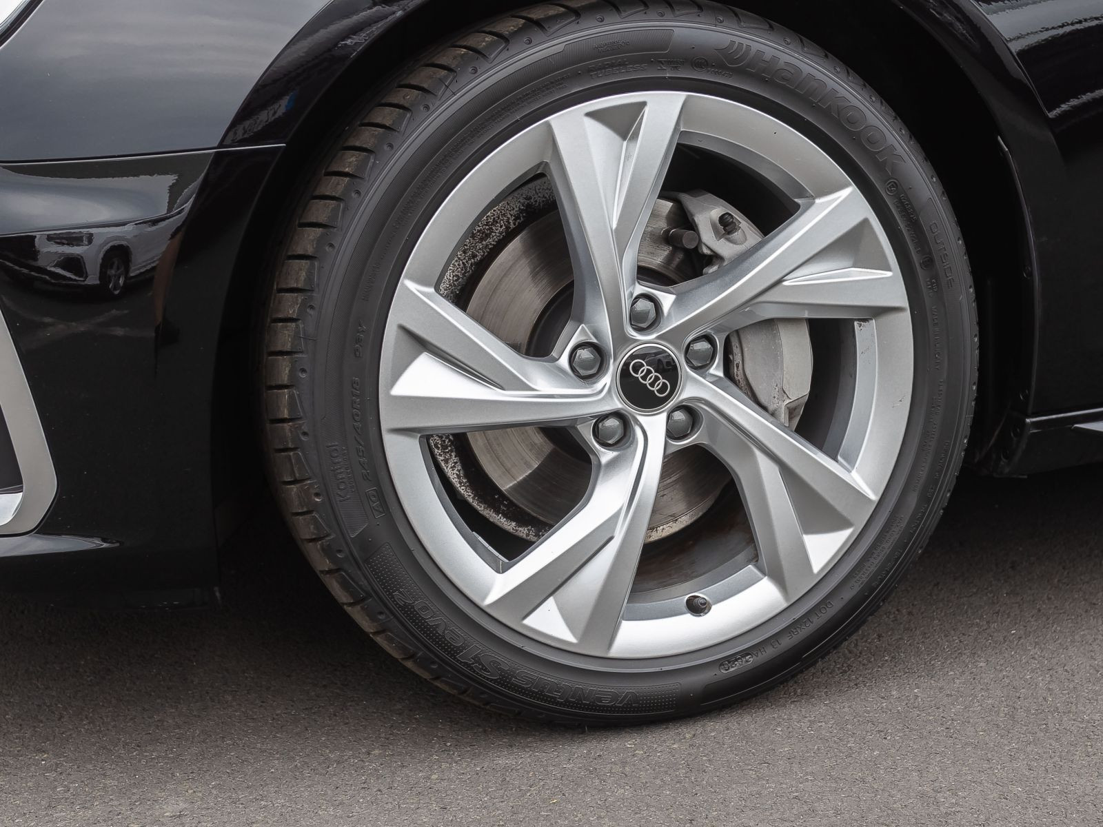 Audi A4 Avant S line 40TFSI qu Stronic Navi LED AHK