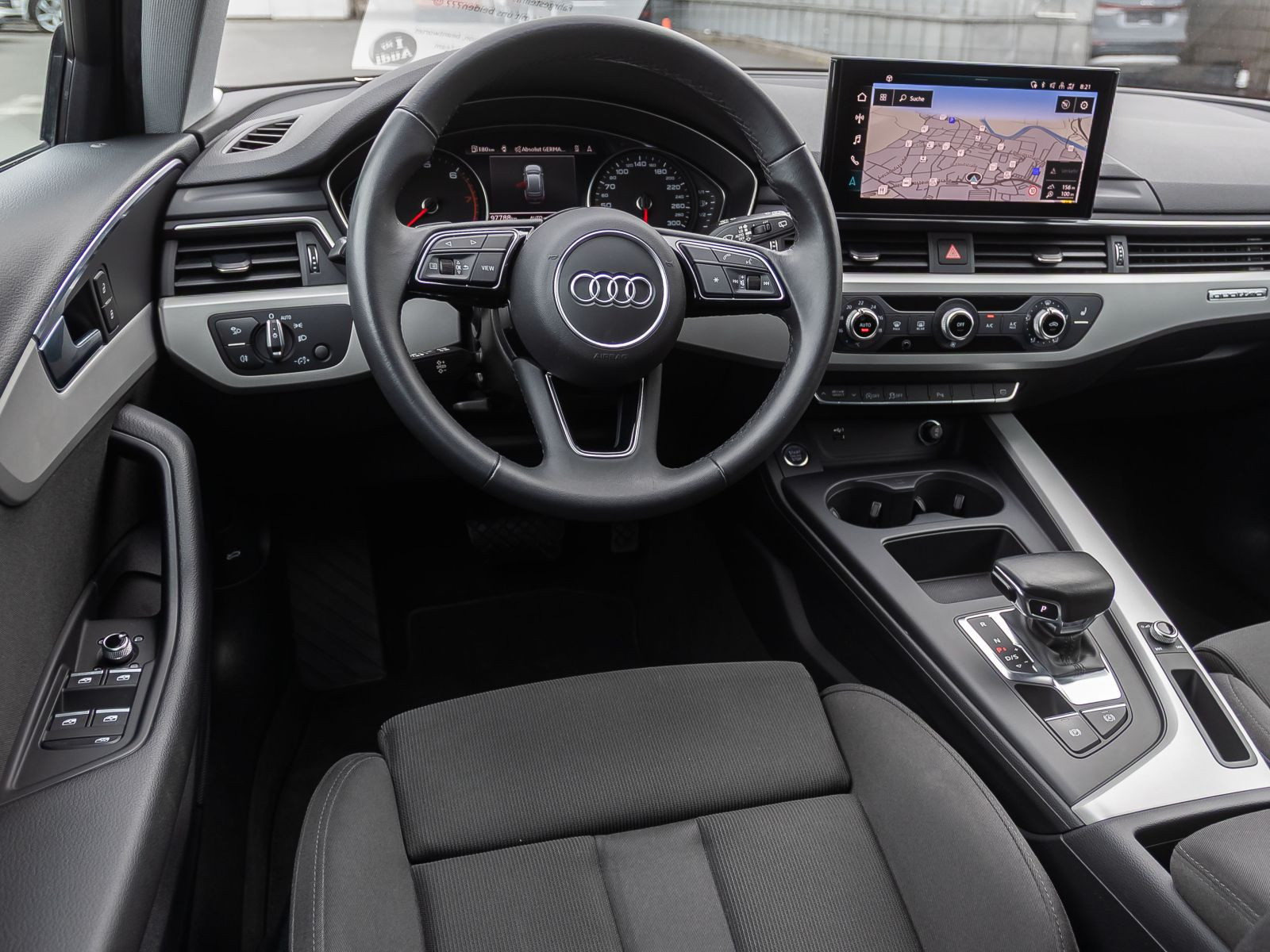 Audi A4 Avant S line 40TFSI qu Stronic Navi LED AHK