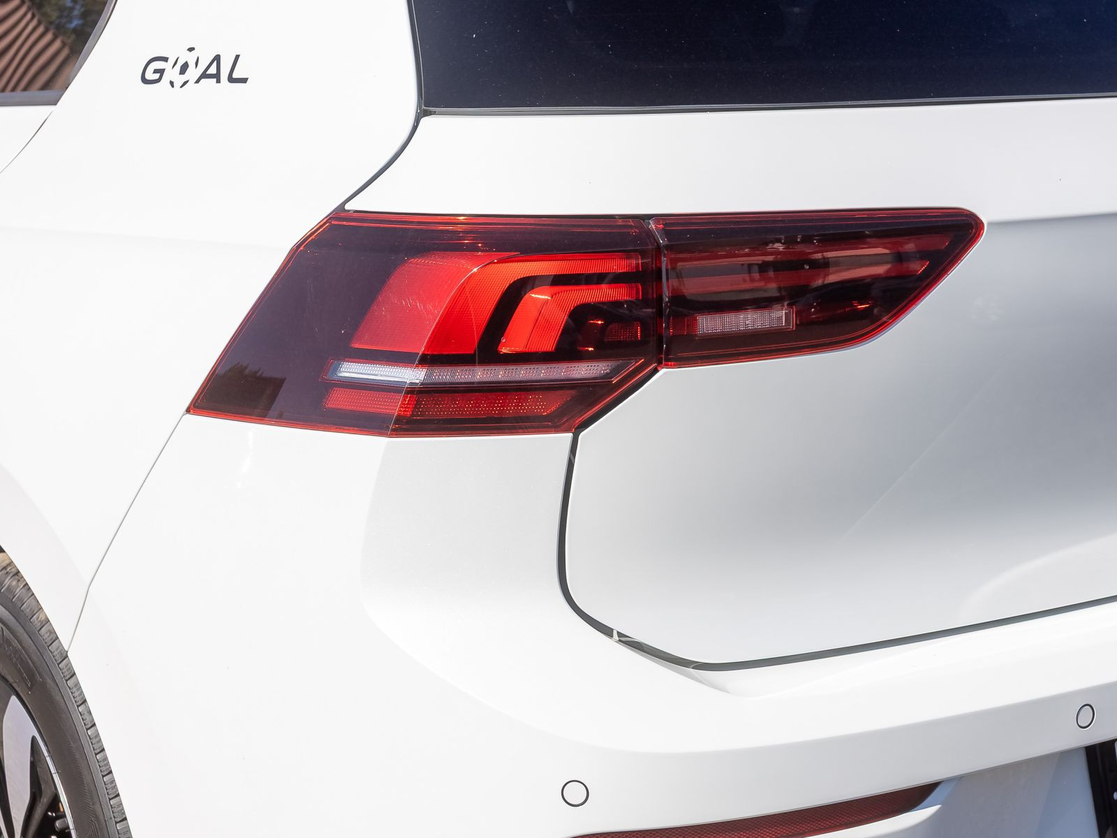 Volkswagen Golf VIII Goal 1.5 eTSI DSG Navi LED ACC EPH AHK