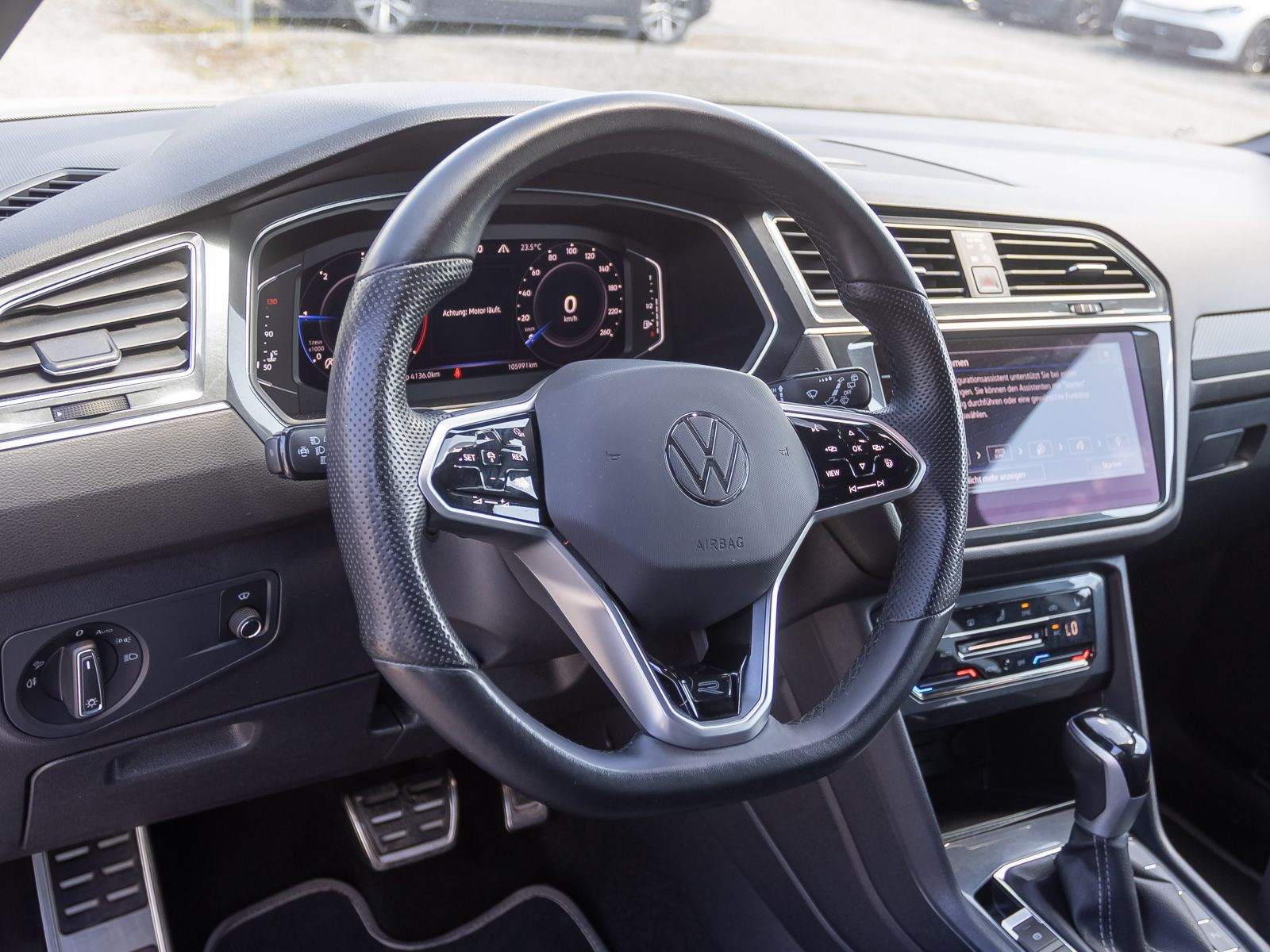 Volkswagen Tiguan Allspace R-Line 2.0TDI 4M DSG Navi Matrix HuD AHK