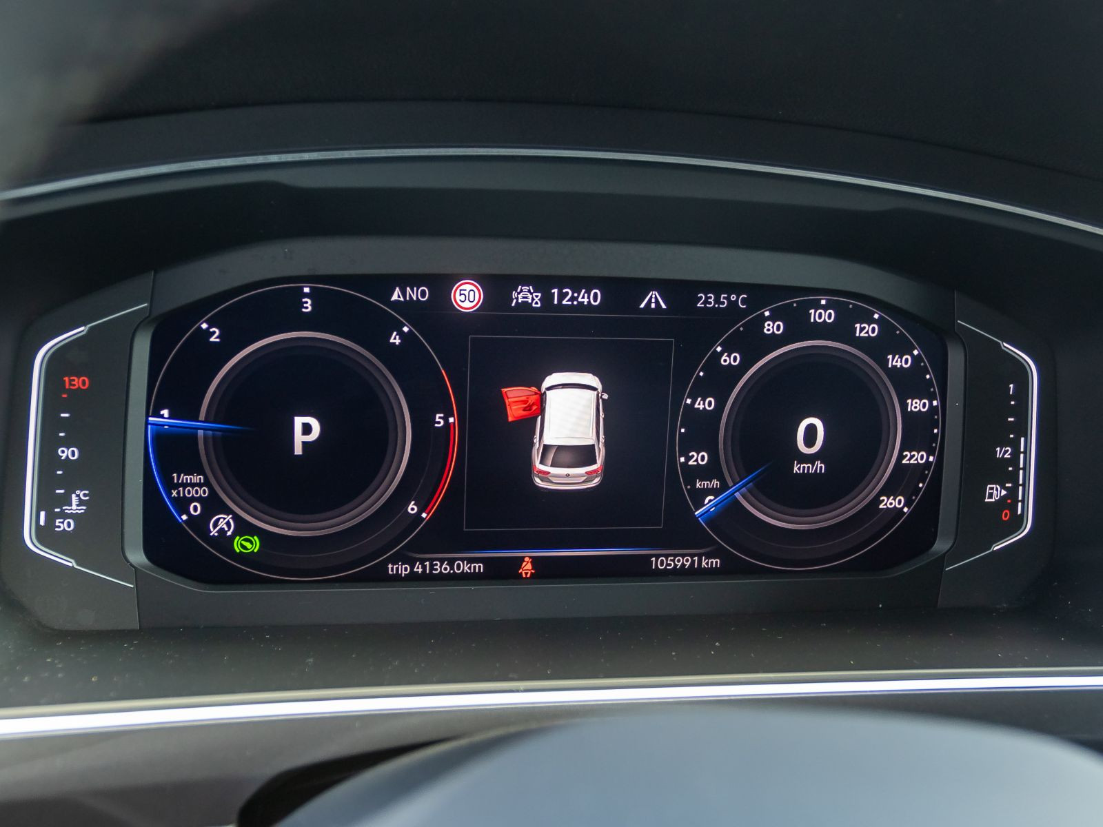 Volkswagen Tiguan Allspace R-Line 2.0TDI 4M DSG Navi Matrix HuD AHK