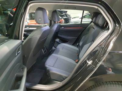 Volkswagen Golf VIII Goal 1.5 eTSI DSG Navi LED ACC EPH AHK