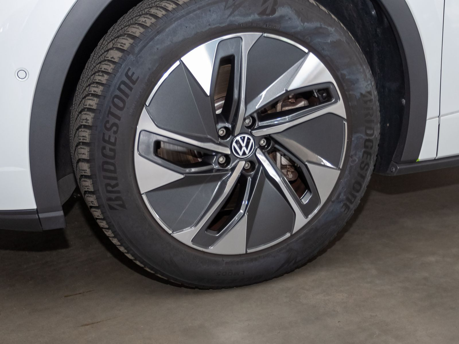 Volkswagen ID.5 Pro Performance, AHK, LED, App-Connect, Standklimatisierung
