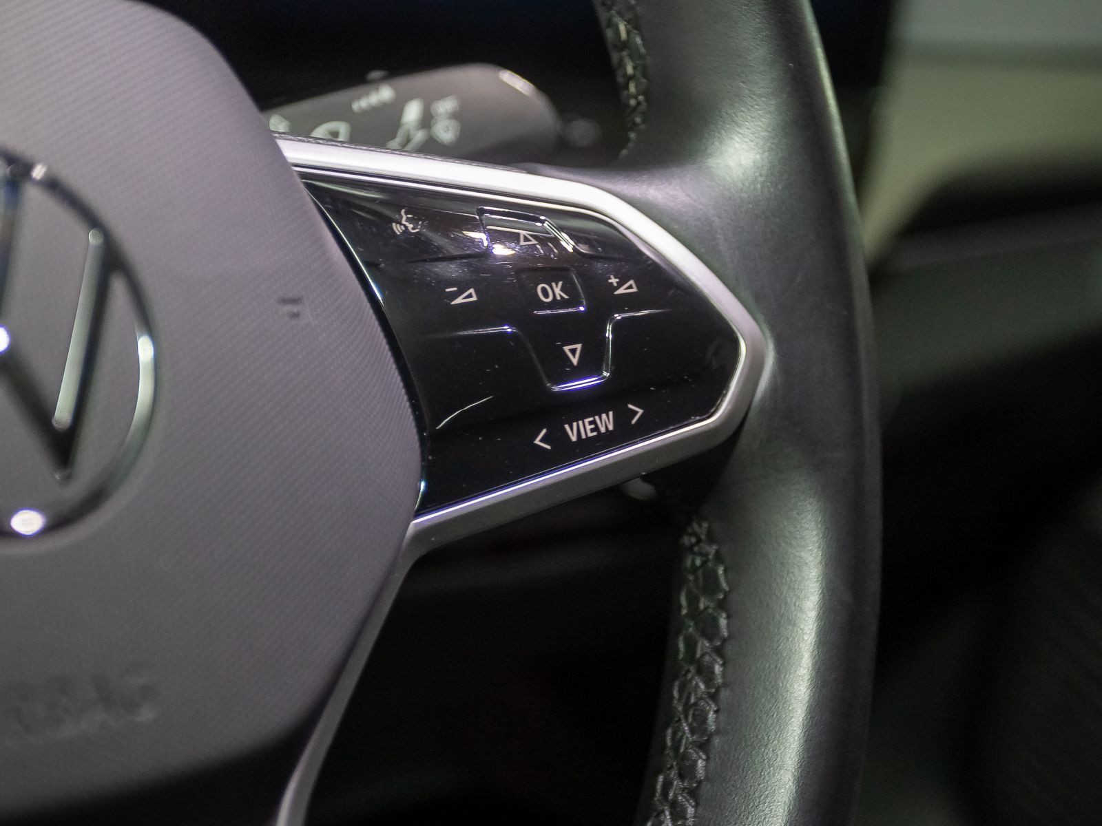 Volkswagen ID.5 Pro Performance, AHK, LED, App-Connect, Standklimatisierung