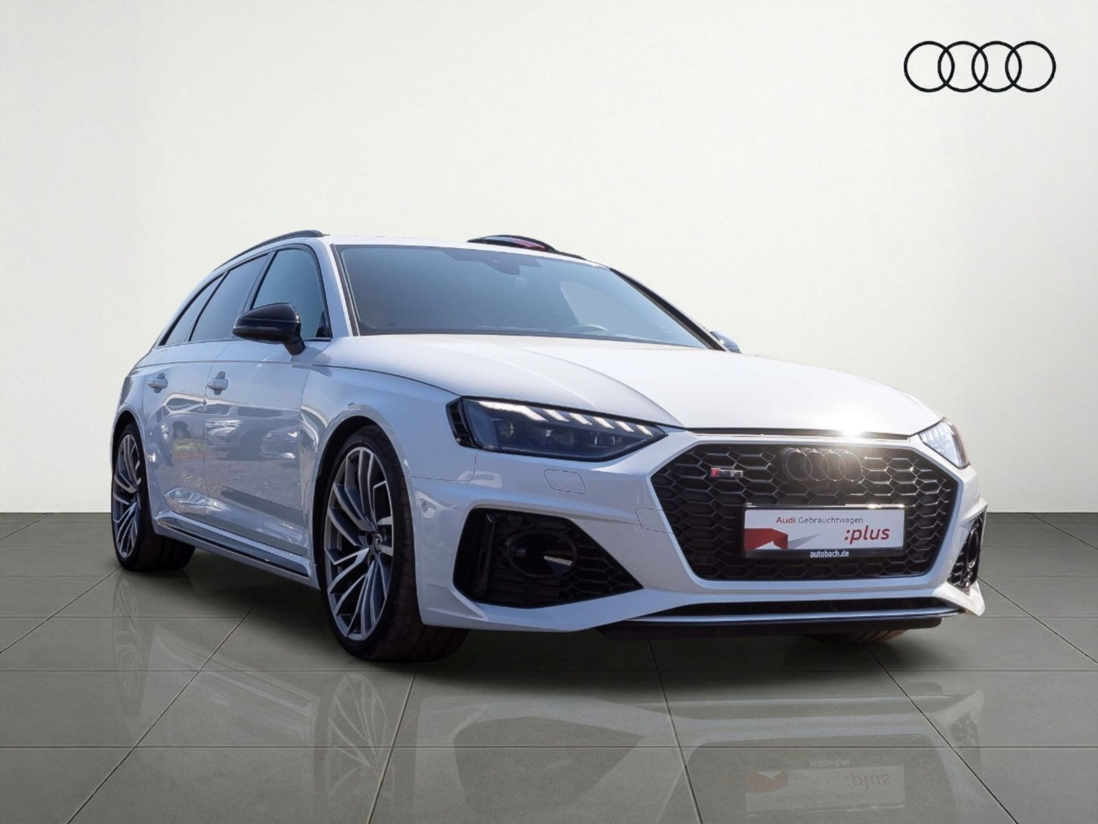 Audi RS 4 Avant Navi Matrix HuD Panorama ACC EPH AHK