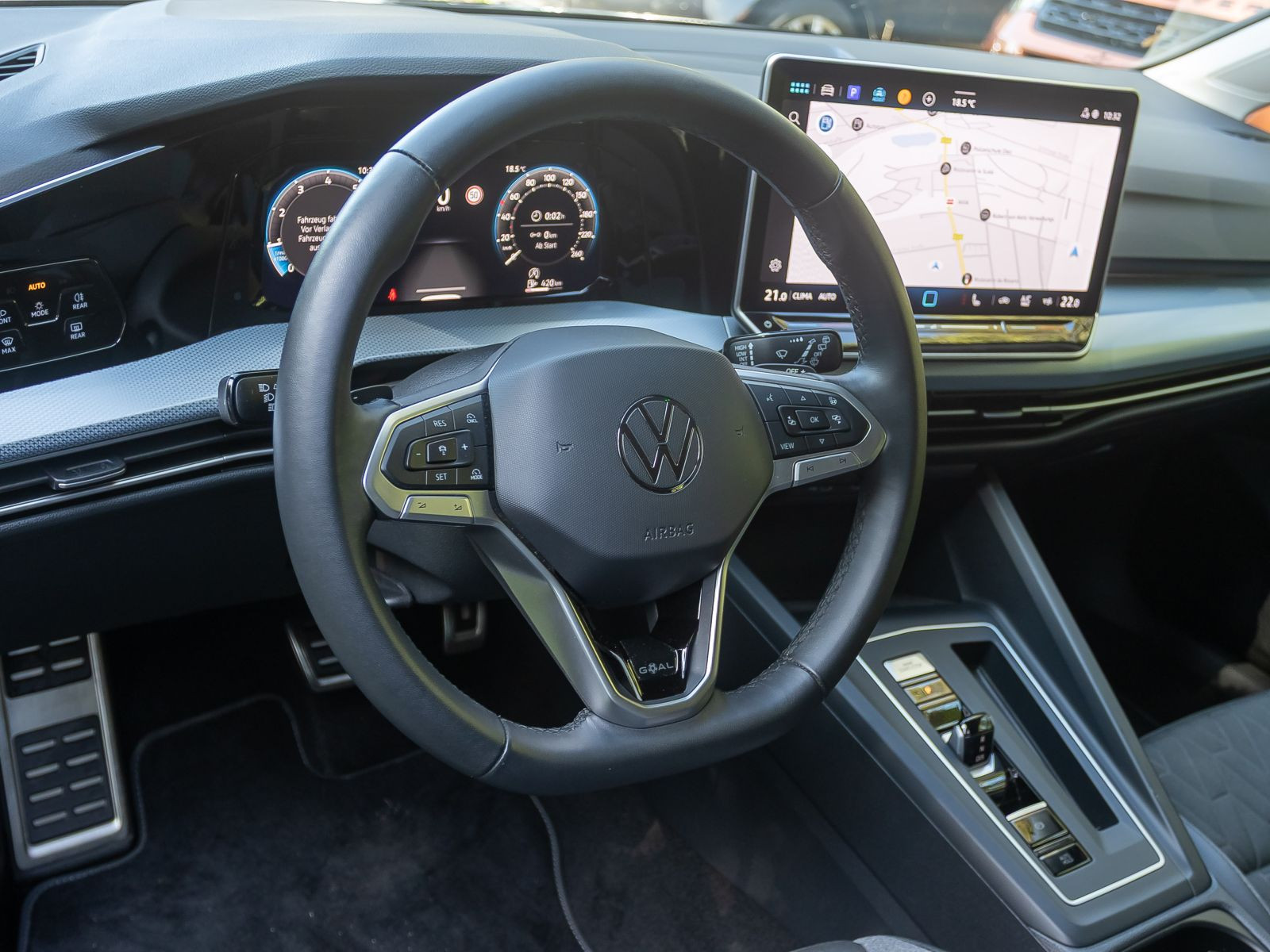 Volkswagen Golf VIII Goal 1.5 eTSI Navi LED ACC CarPlay AHK