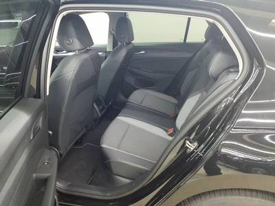 Volkswagen Golf VIII Goal 1.5 eTSI Navi Matrix ACC EPH AHK