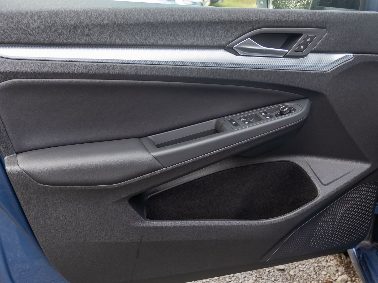 Volkswagen Golf VIII Goal 1.5 eTSI Navi LED ACC EPH AHK