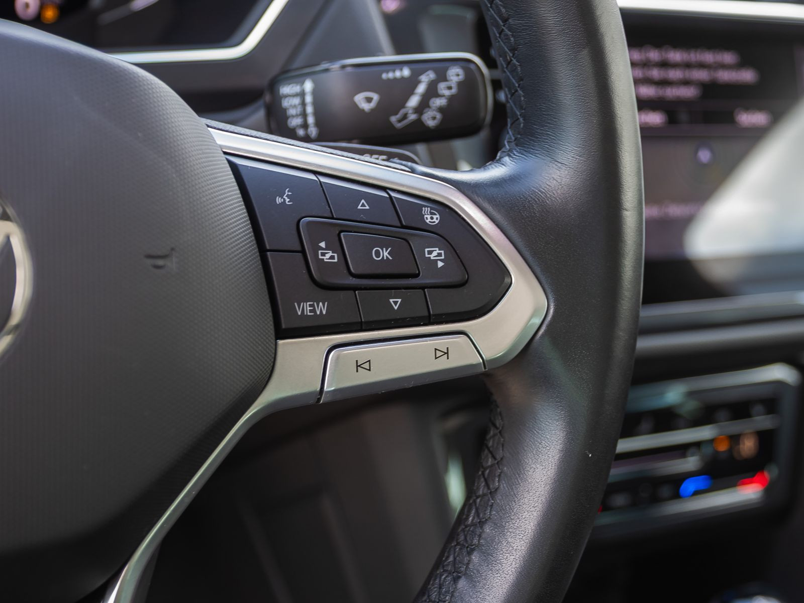 Volkswagen Tiguan 1.5 TSI DSG Elegance, Navi, LED-Matrix, Leder, Panoramadach