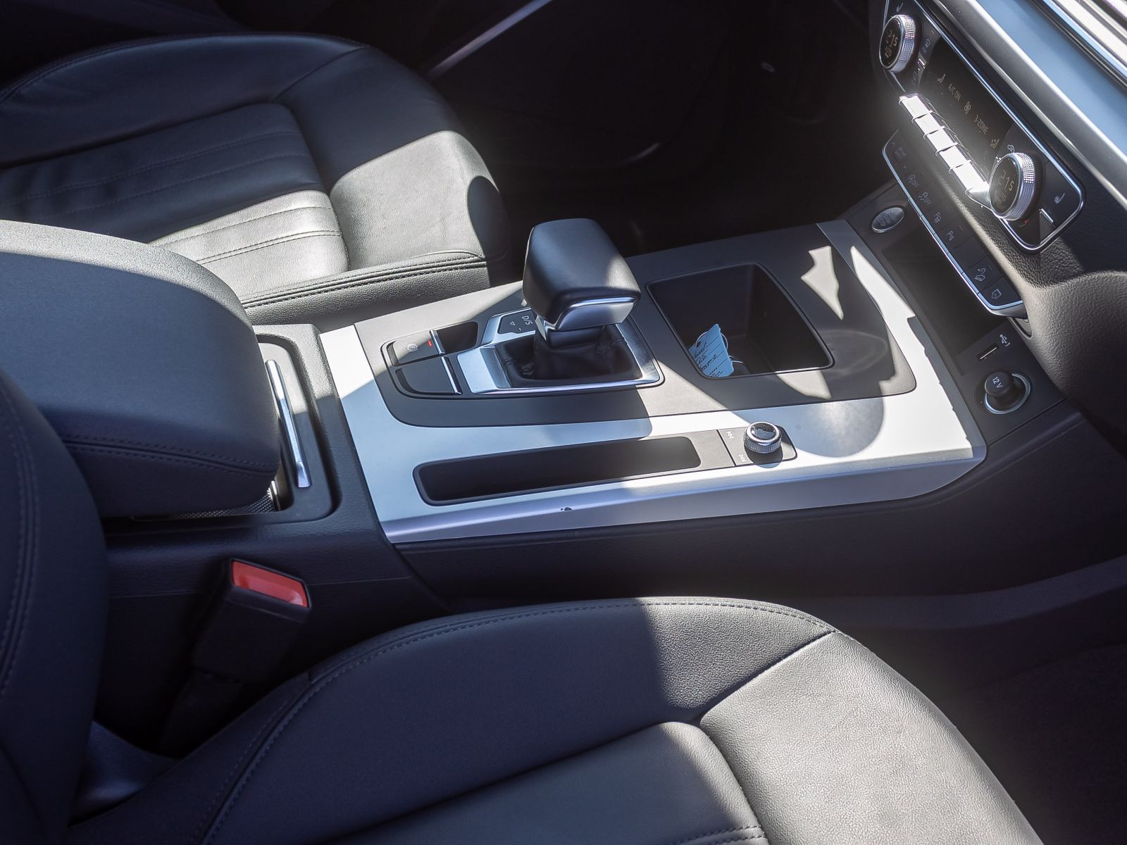 Audi Q5 Sportback advanced 40TDI qu. Stronic LED AHK