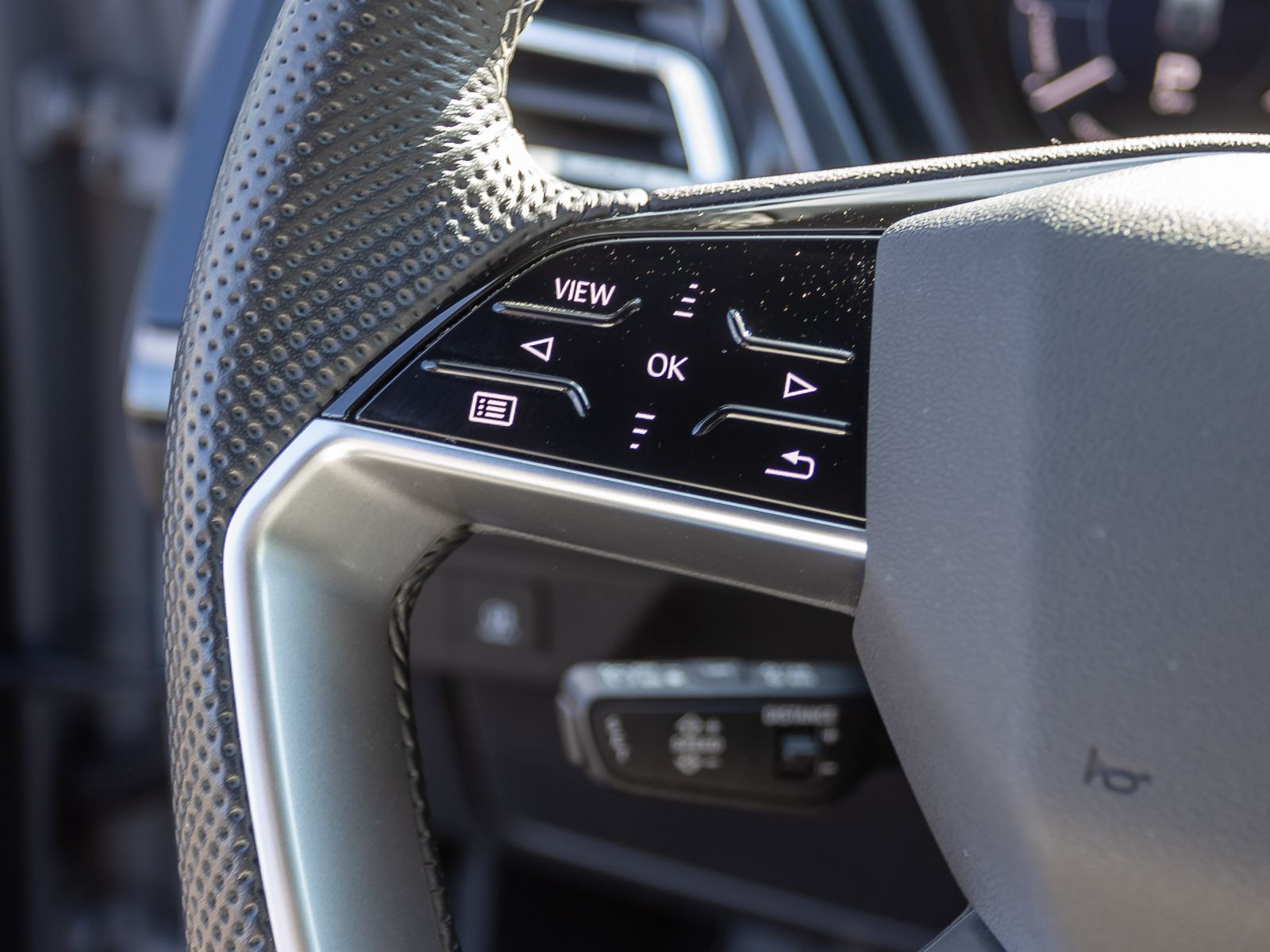 Audi Q4 S line 40 e-tron LED Standklima Sitzhzg EPH