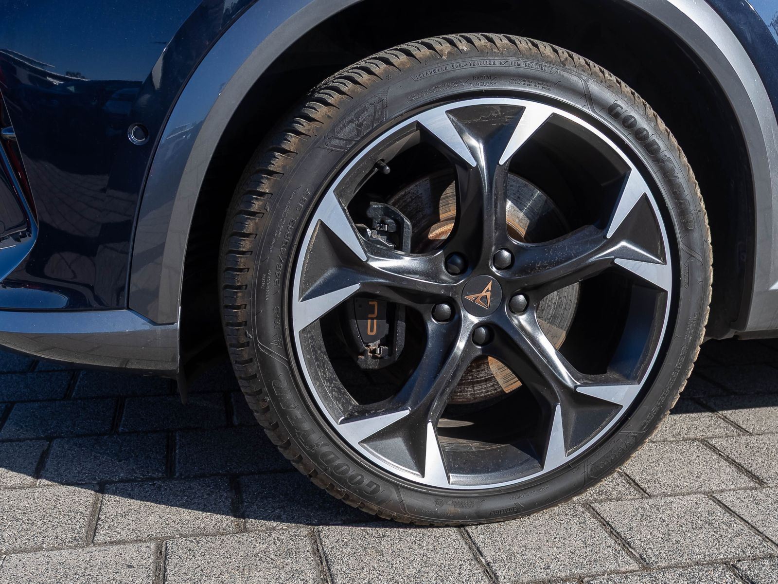 Cupra Formentor VZ 1.4 eHybrid DSG Navi LED ACC EPH DAB