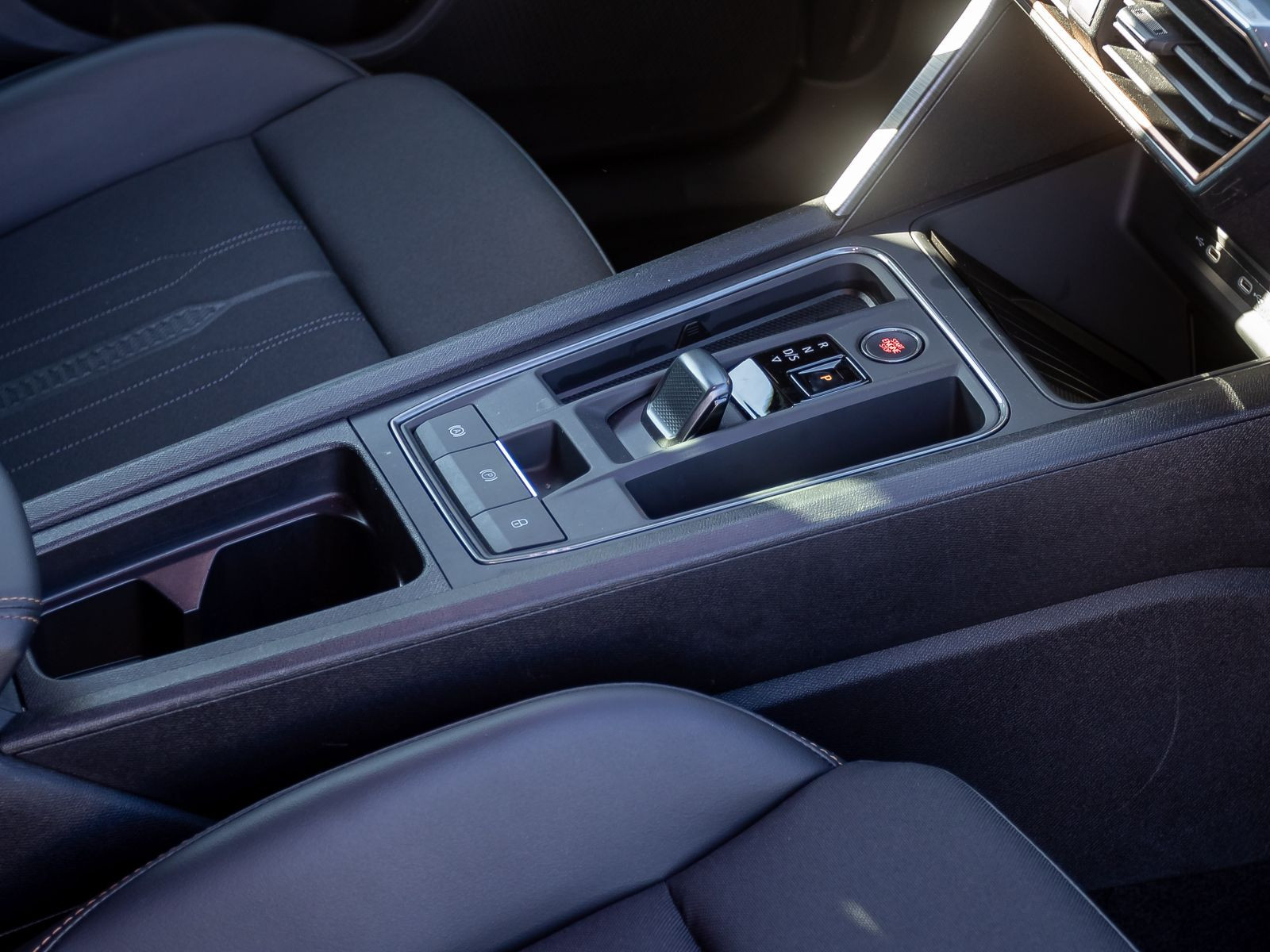 Cupra Formentor VZ 1.4 eHybrid DSG Navi LED ACC EPH DAB