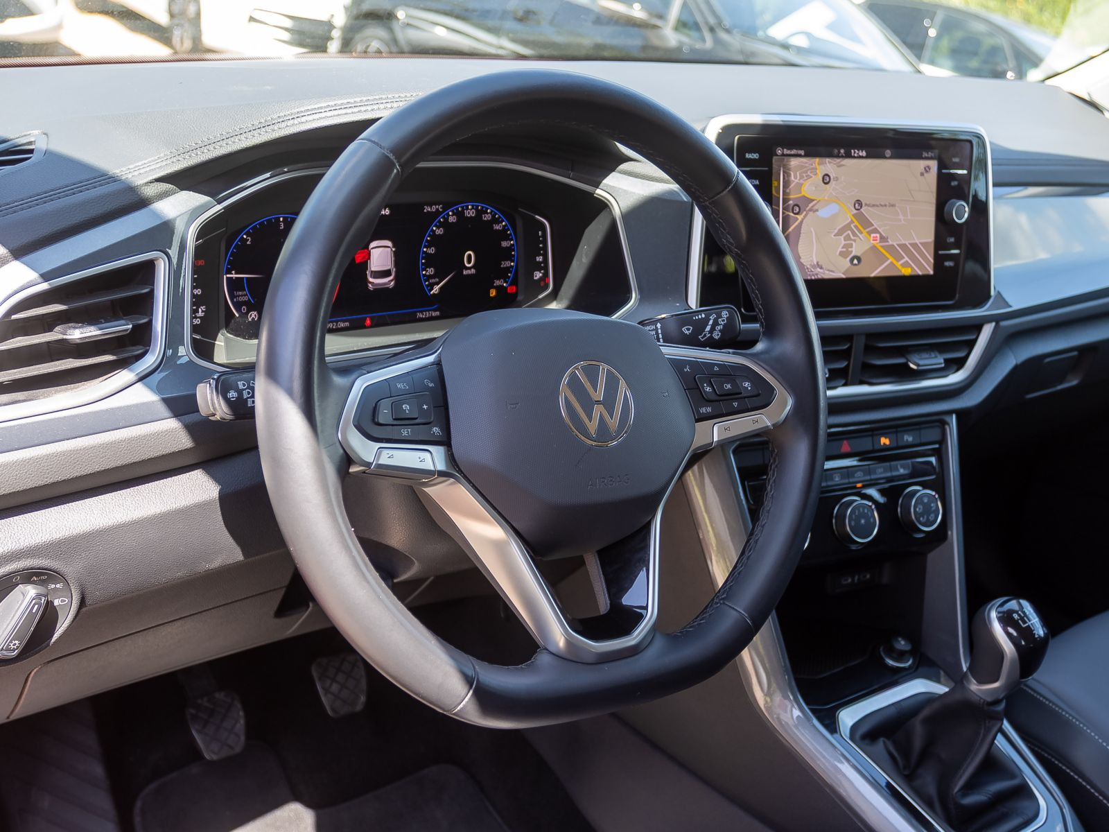 Volkswagen T-Roc Style 2.0TDI Navi Matrix ACC EPH CarPlay AHK