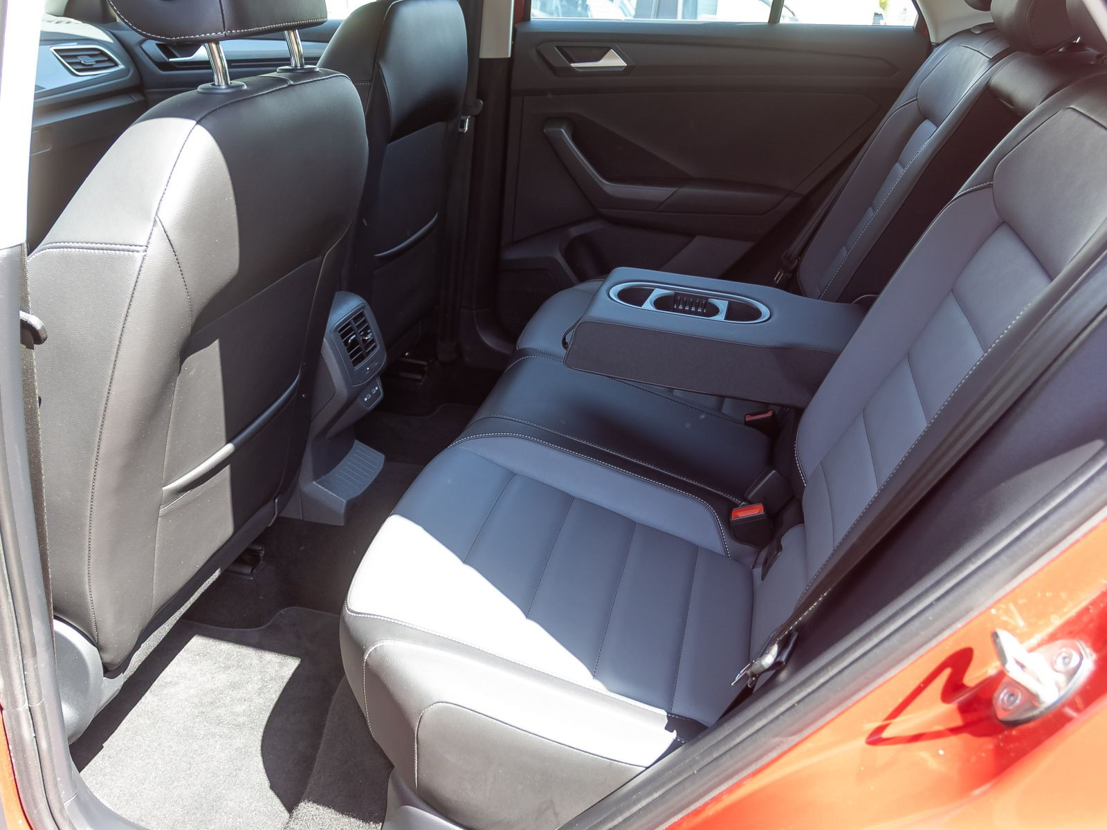 Volkswagen T-Roc Style 2.0TDI Navi Matrix ACC EPH CarPlay AHK