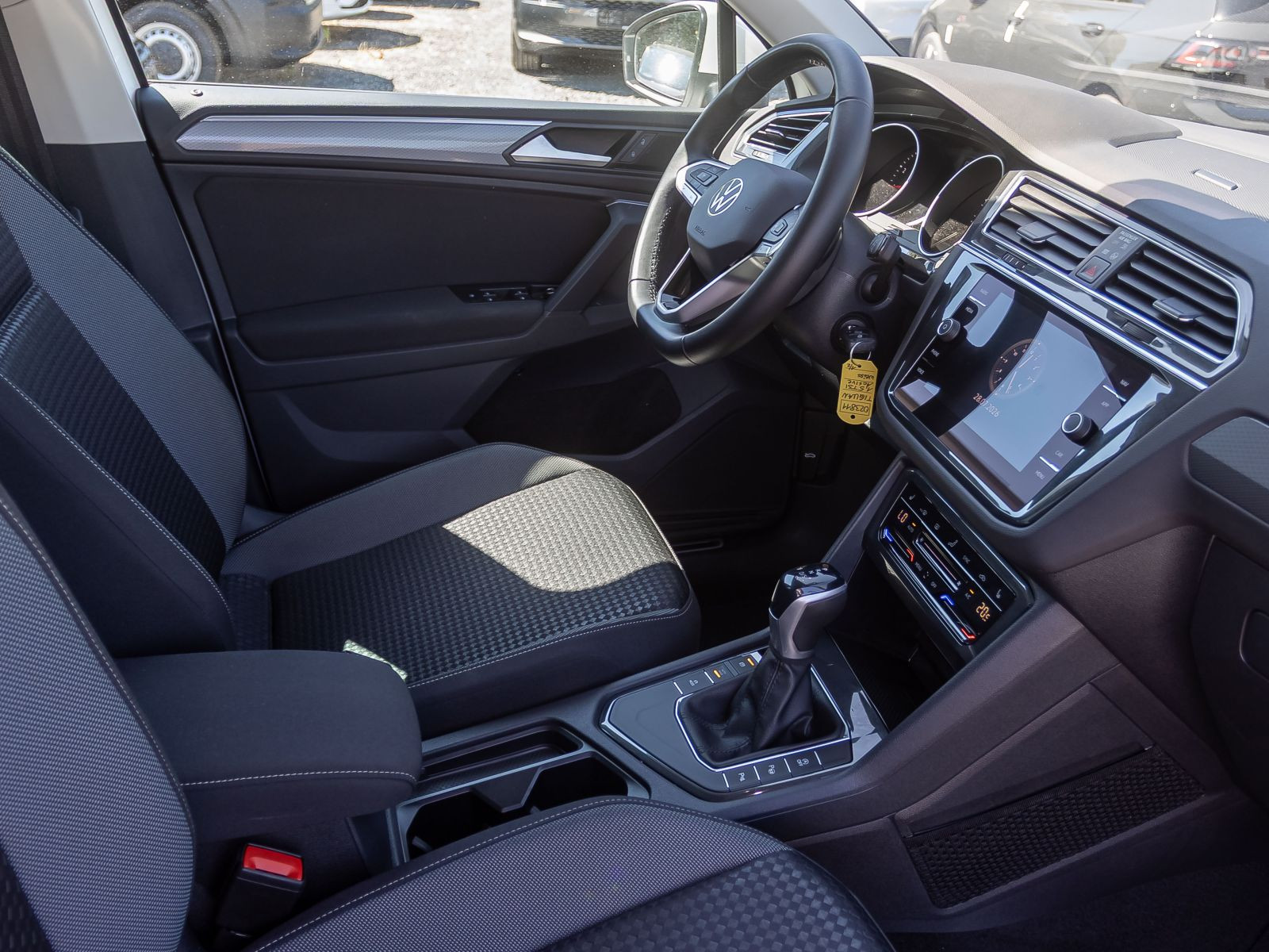 Volkswagen Tiguan Active 1.5TSI DSG Navi LED ACC CarPlay EPH