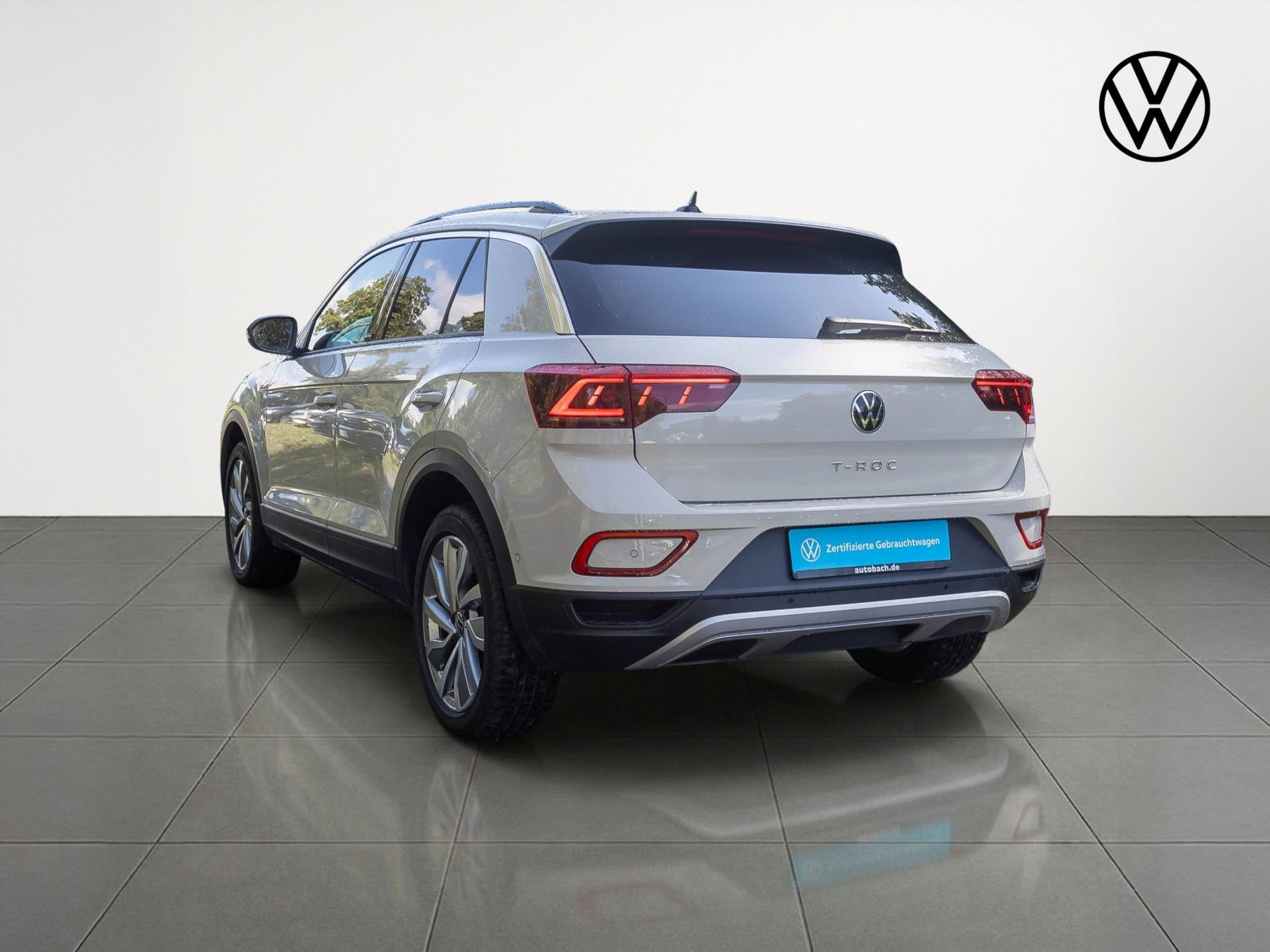 Volkswagen T-Roc MOVE 1.5TSI DSG Navi Matrix ACC CarPlay