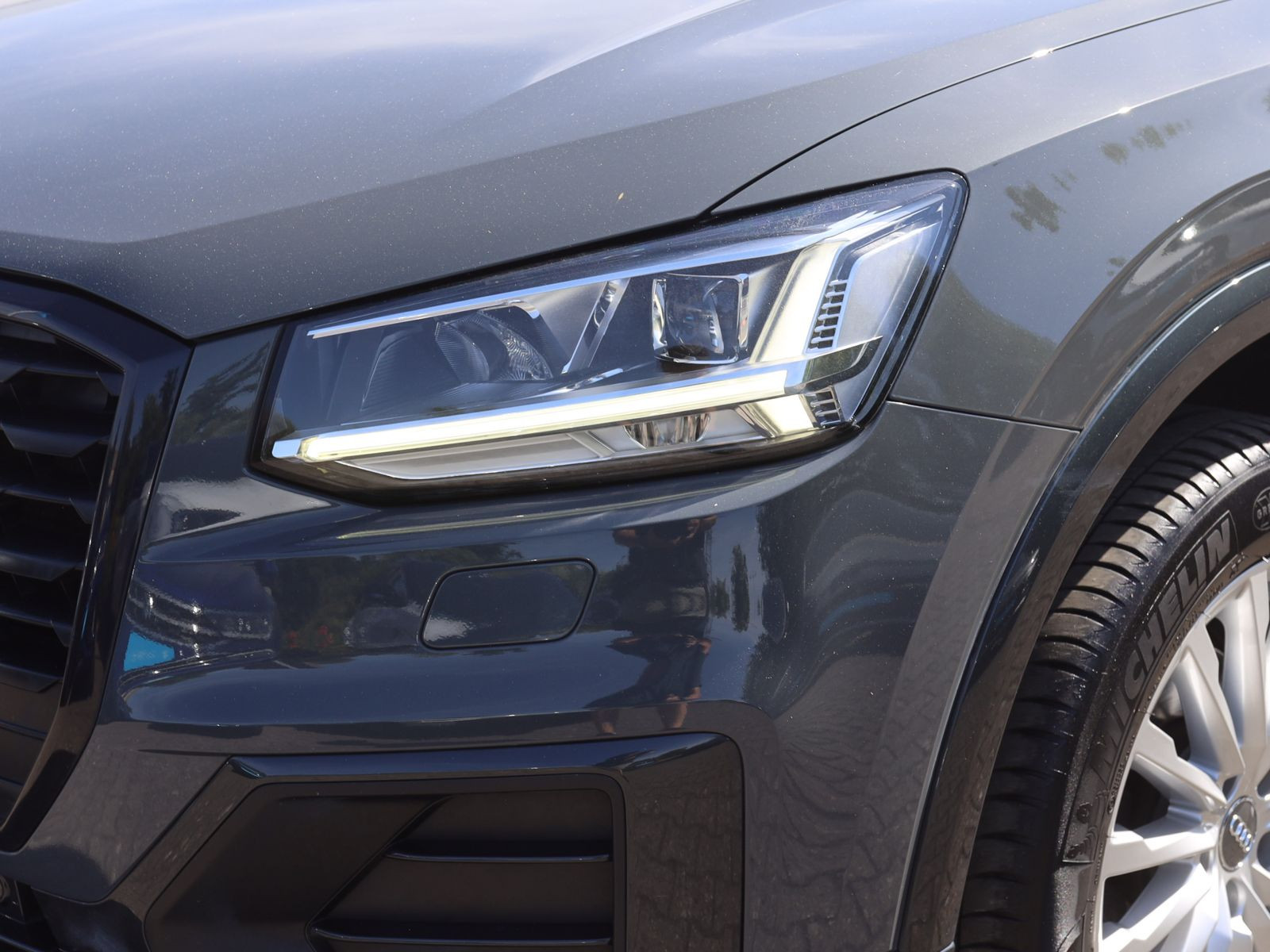 Audi Q2 35 TFSI S-Tronic Design, Navi, LED, Rückfahrkamera