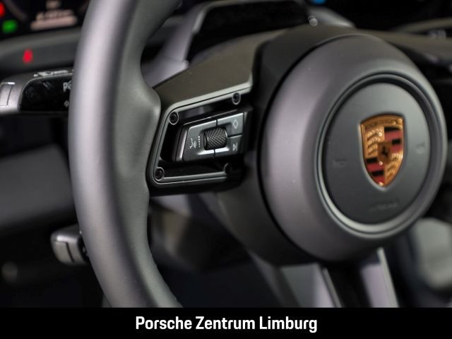 Porsche Taycan Black Edition HA-Lenkung Soft-Close