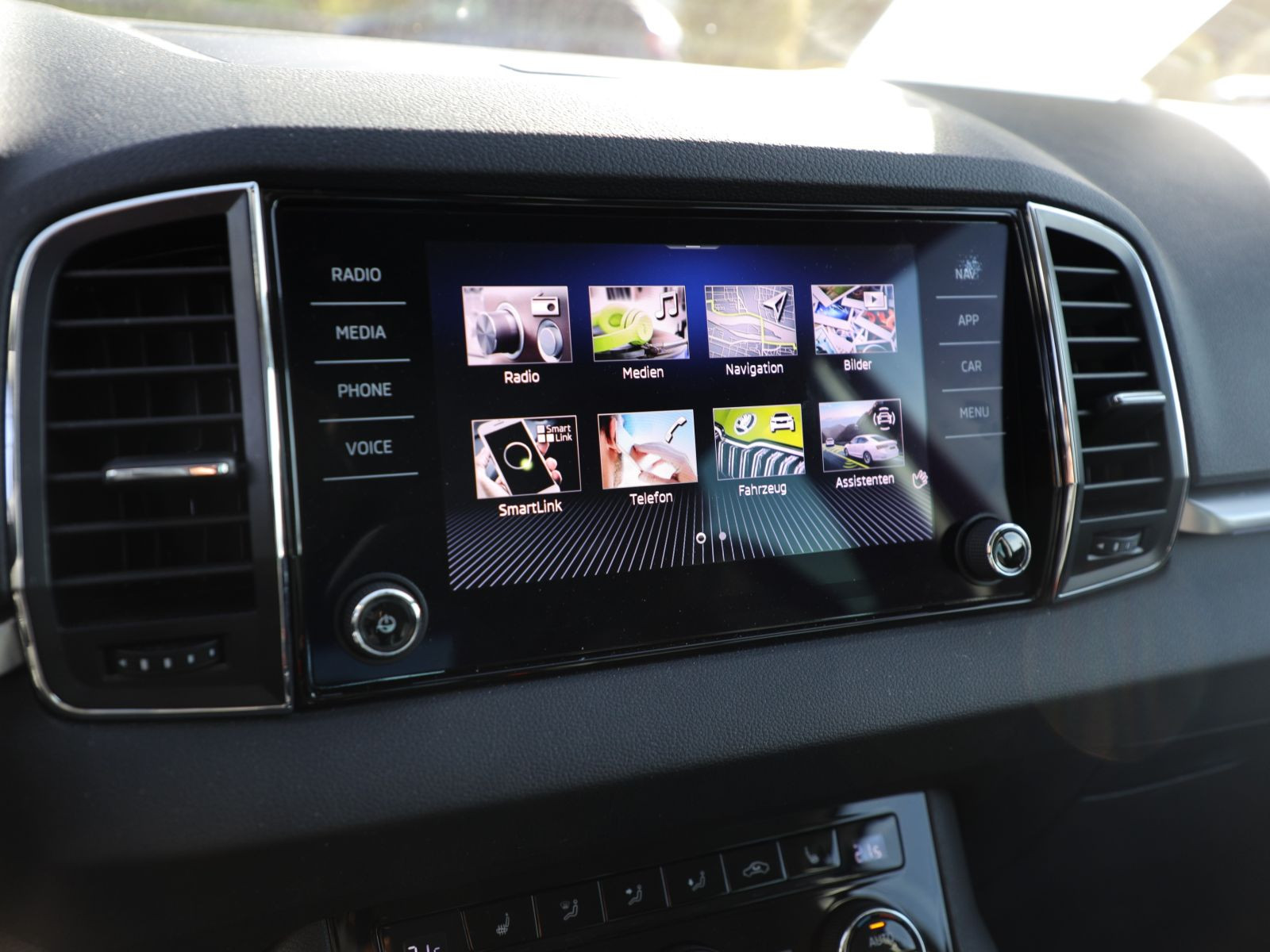 Skoda Karoq Tour 2.0TDI LED Navi GRA EPH KESSY