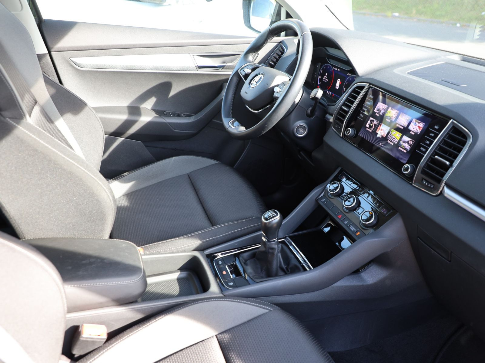 Skoda Karoq Tour 2.0TDI LED Navi GRA EPH KESSY