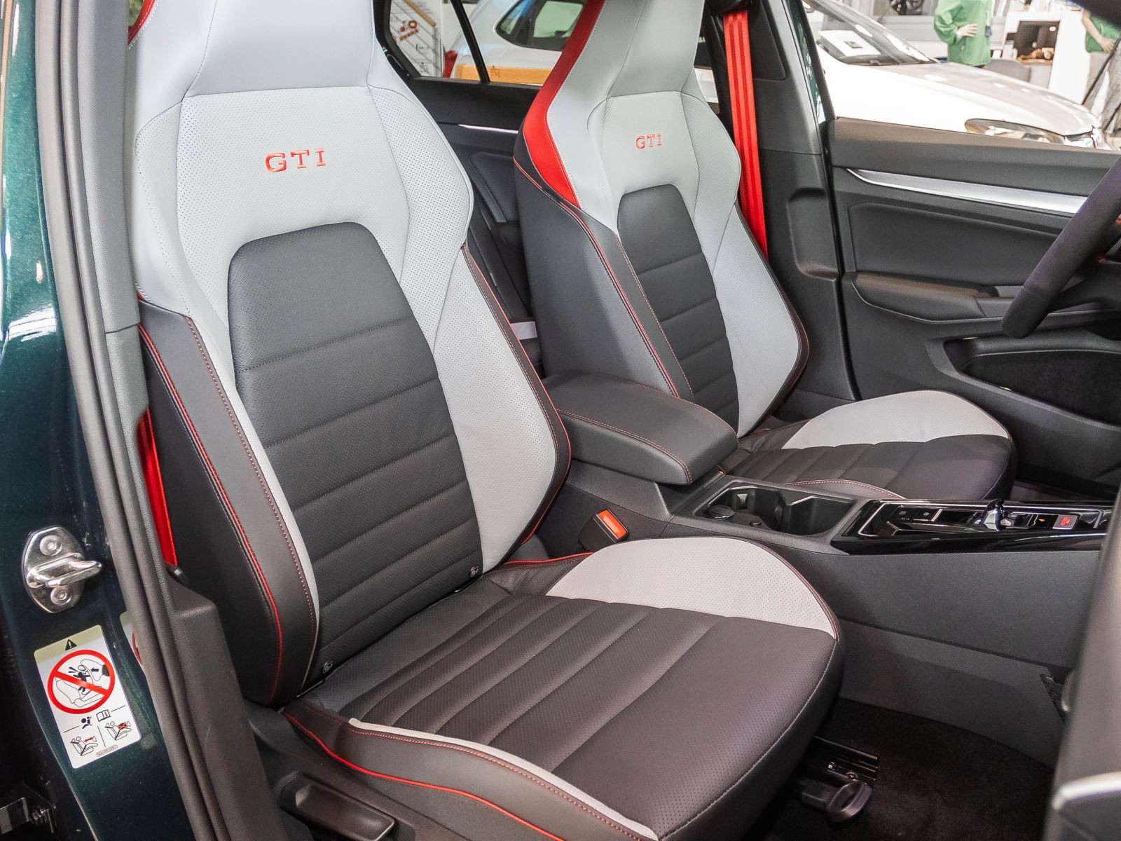 Volkswagen Golf VIII GTI "Edition 50" DSG Navi Matrix HuD Panorama ACC